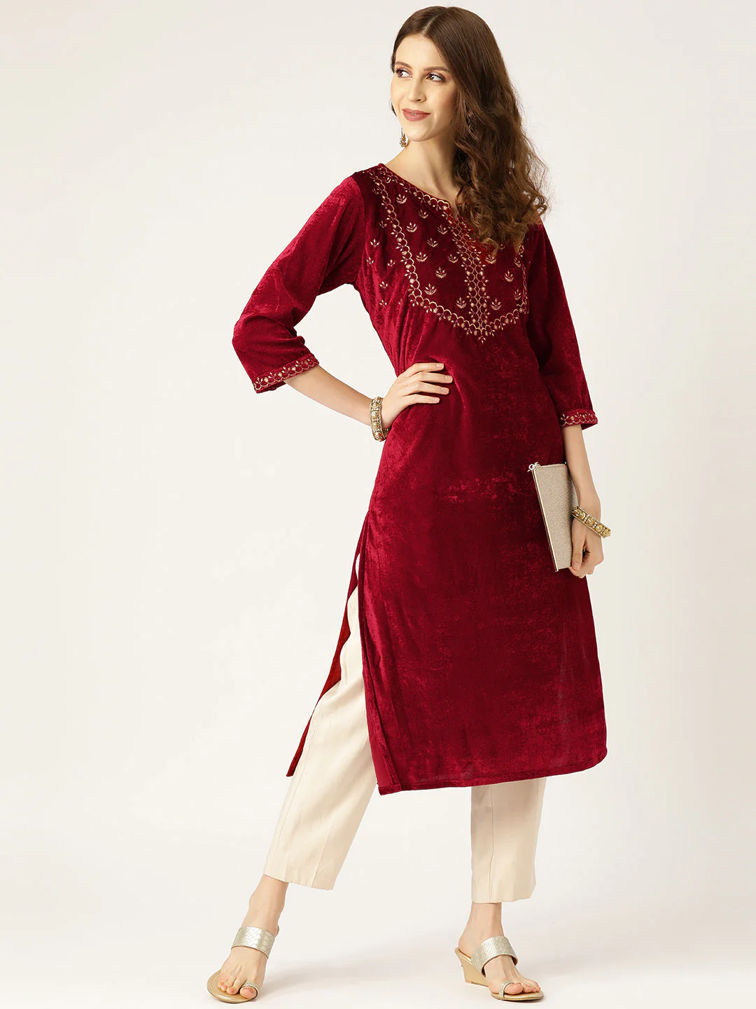 Maroon Zari Embroidery V-Slit Straight Velvet Kurta - Image 4