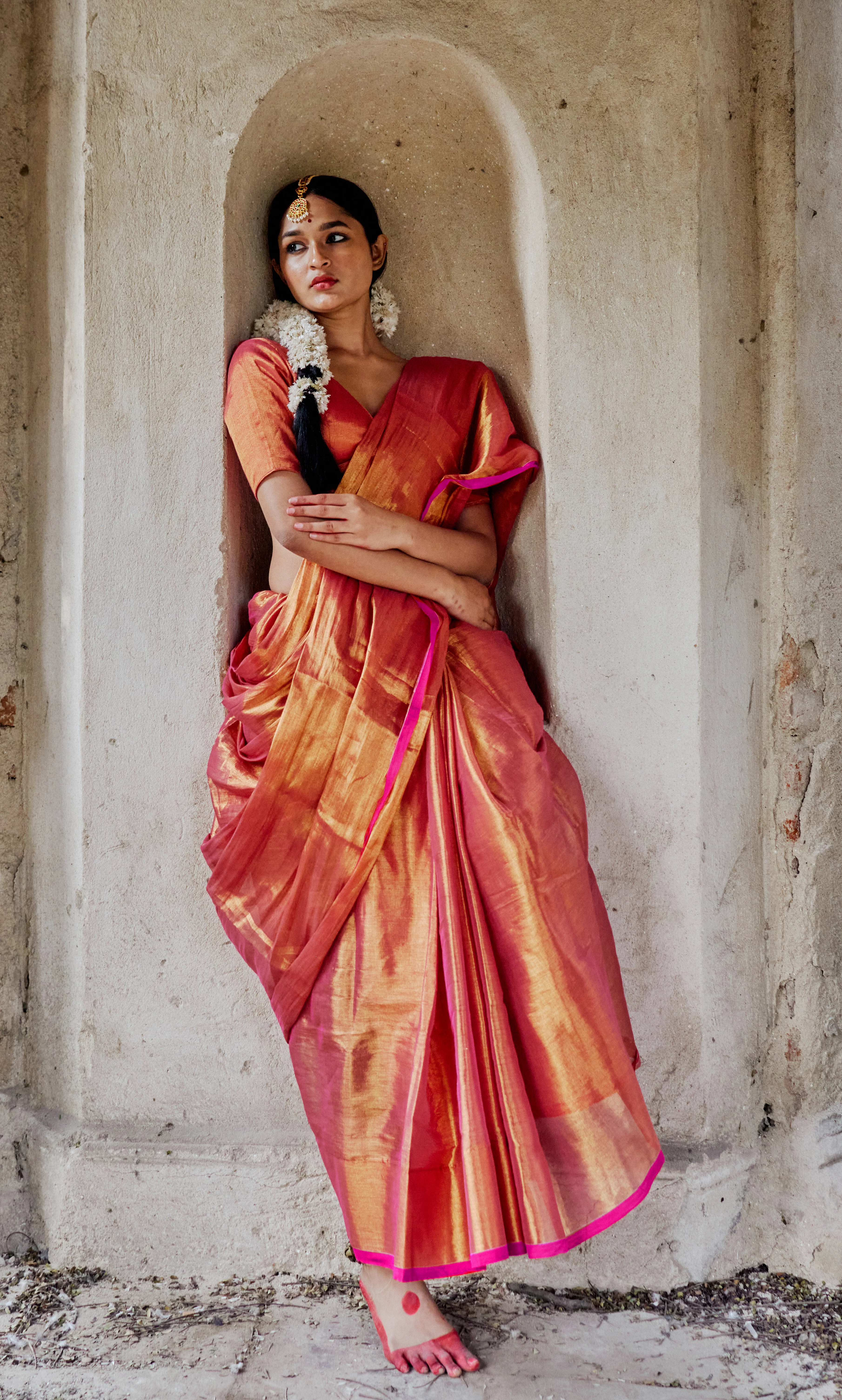 Maya Handloom Tissue Saree - Image 2