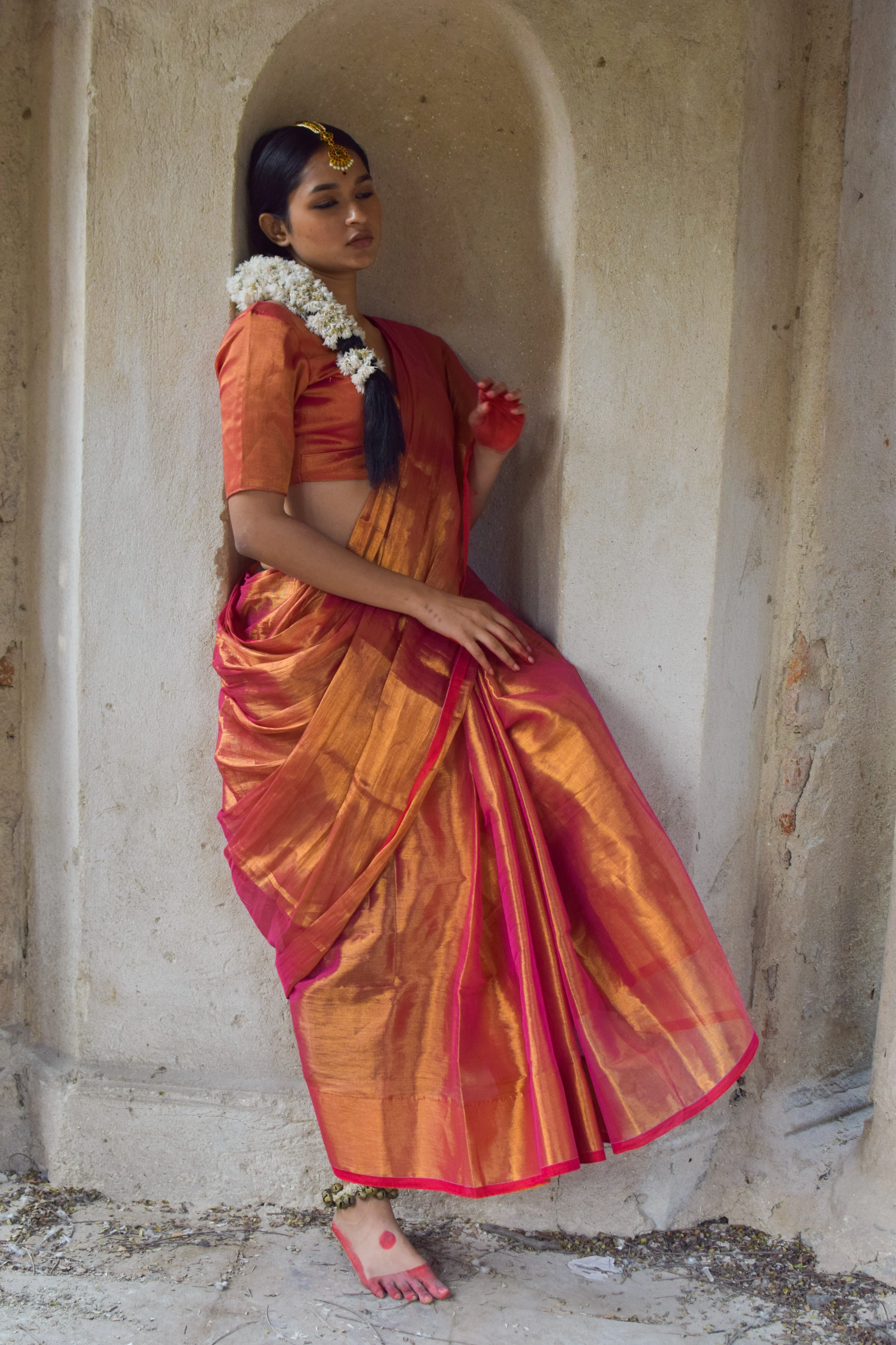 Maya Handloom Tissue Saree - Image 4