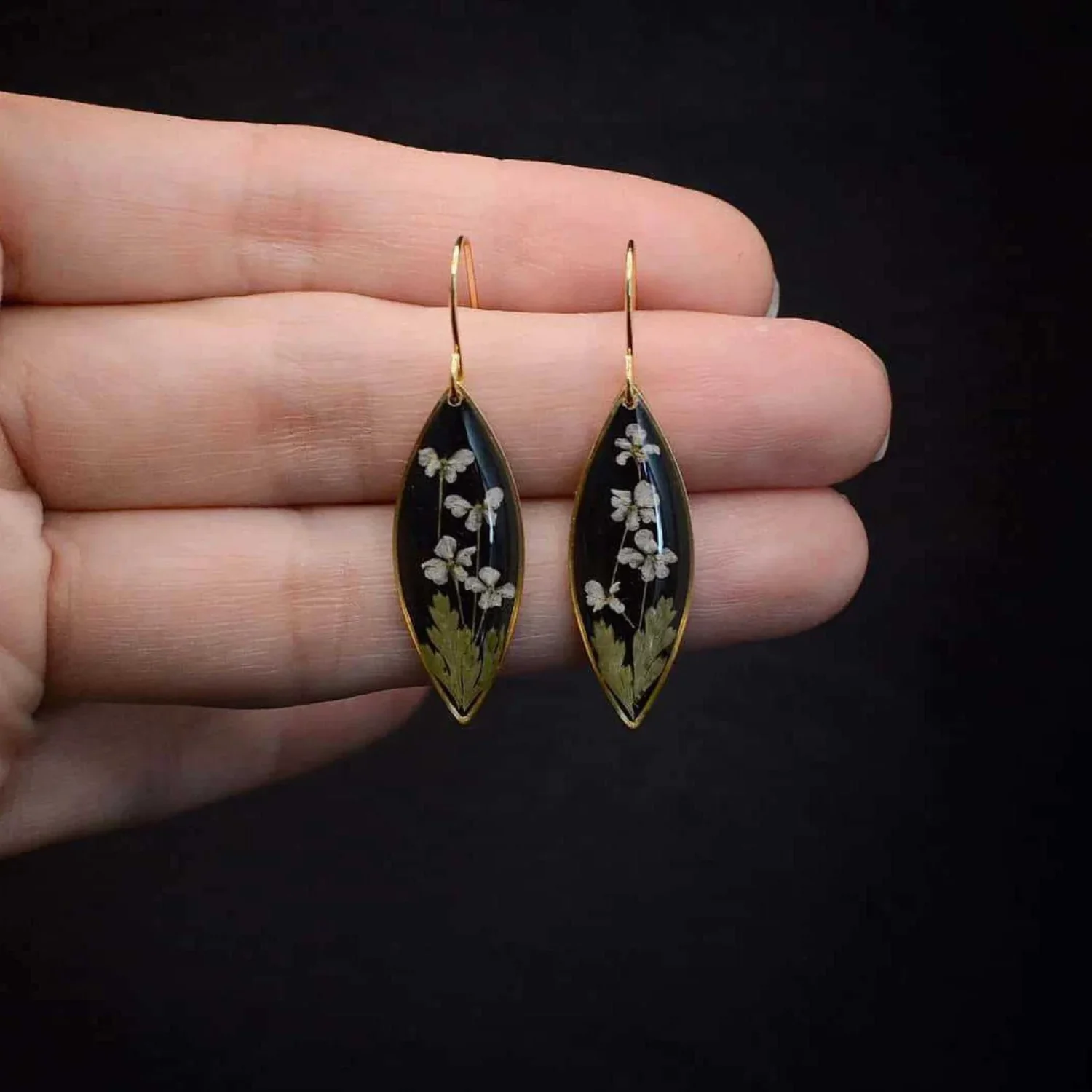 Meadow Flower Earrings - Image 3