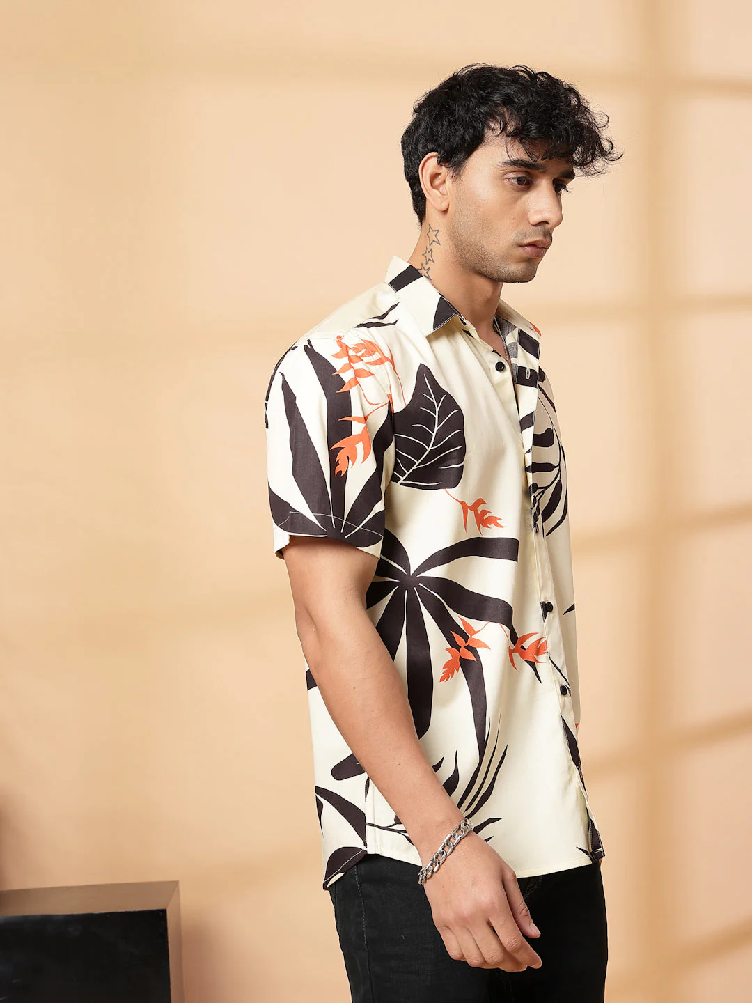 Men Abstract Cuban Collar Shirt - Image 4