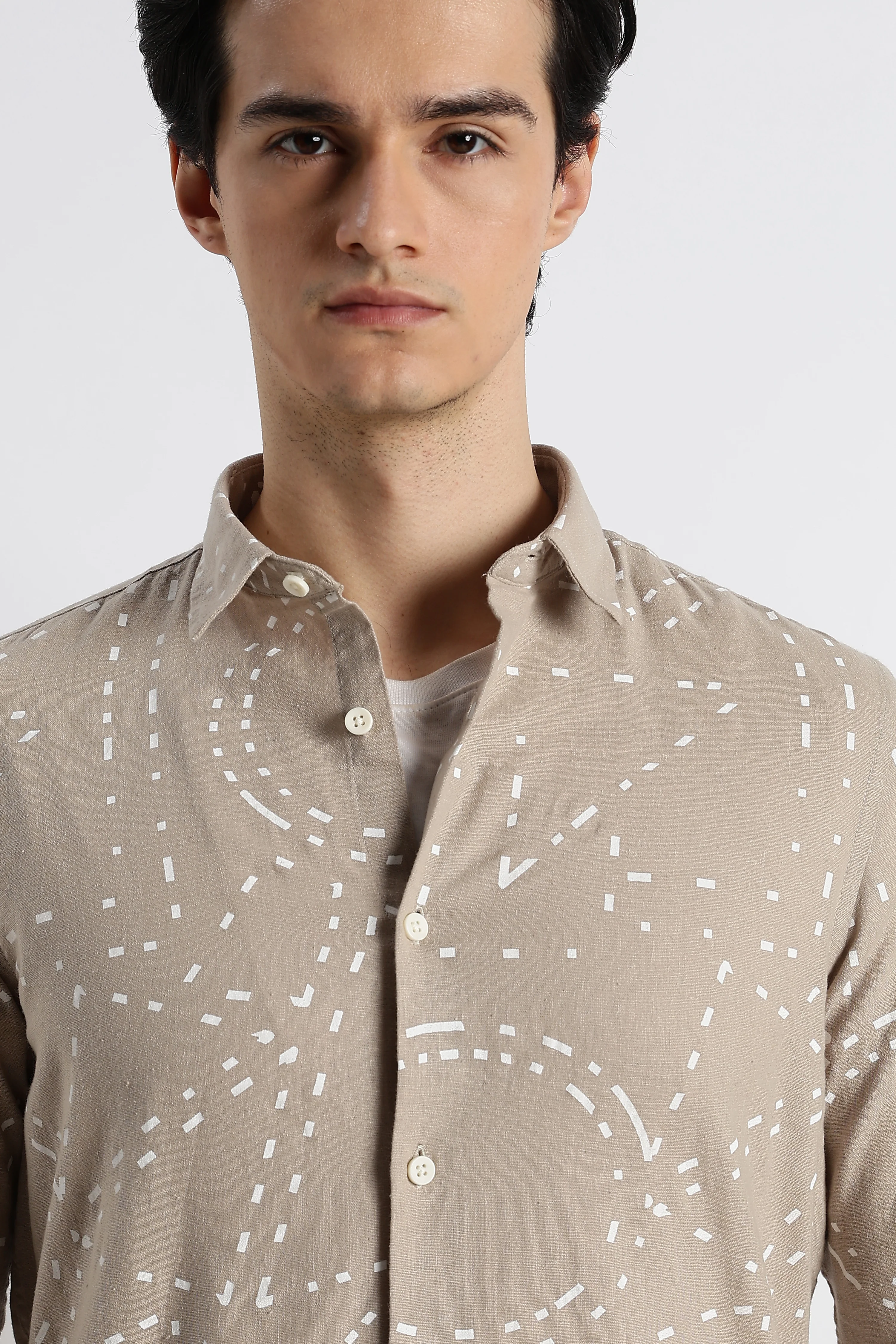 Men Abstract Geo-Print Cotton Shirt - Image 4