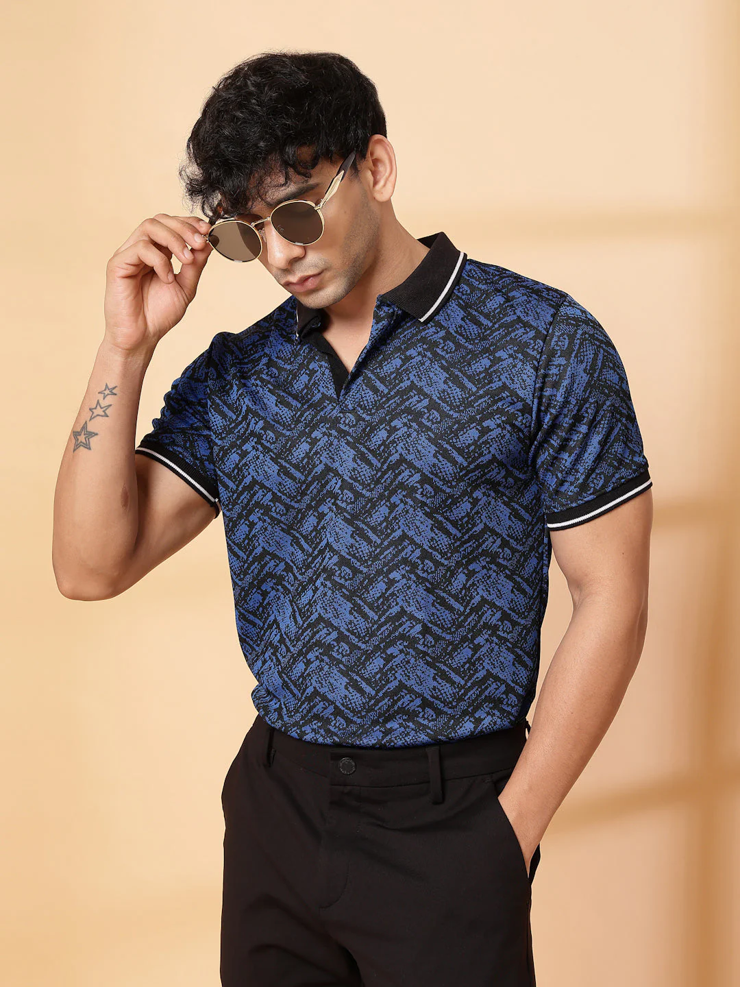 Men Abstract Jacquard Polo T-Shirt - Image 2