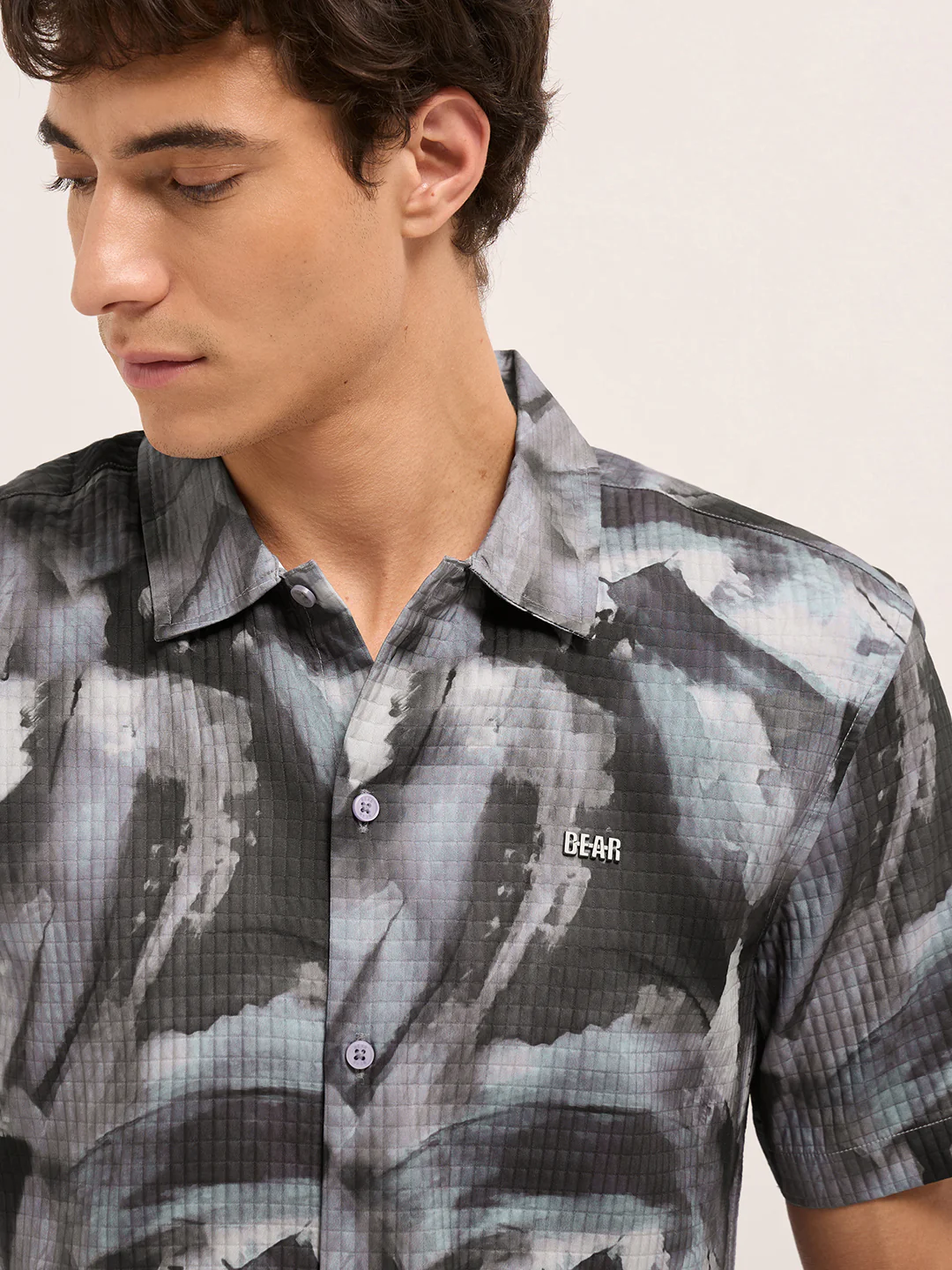 Men Abstract Printed Casual Shirt - Image 5