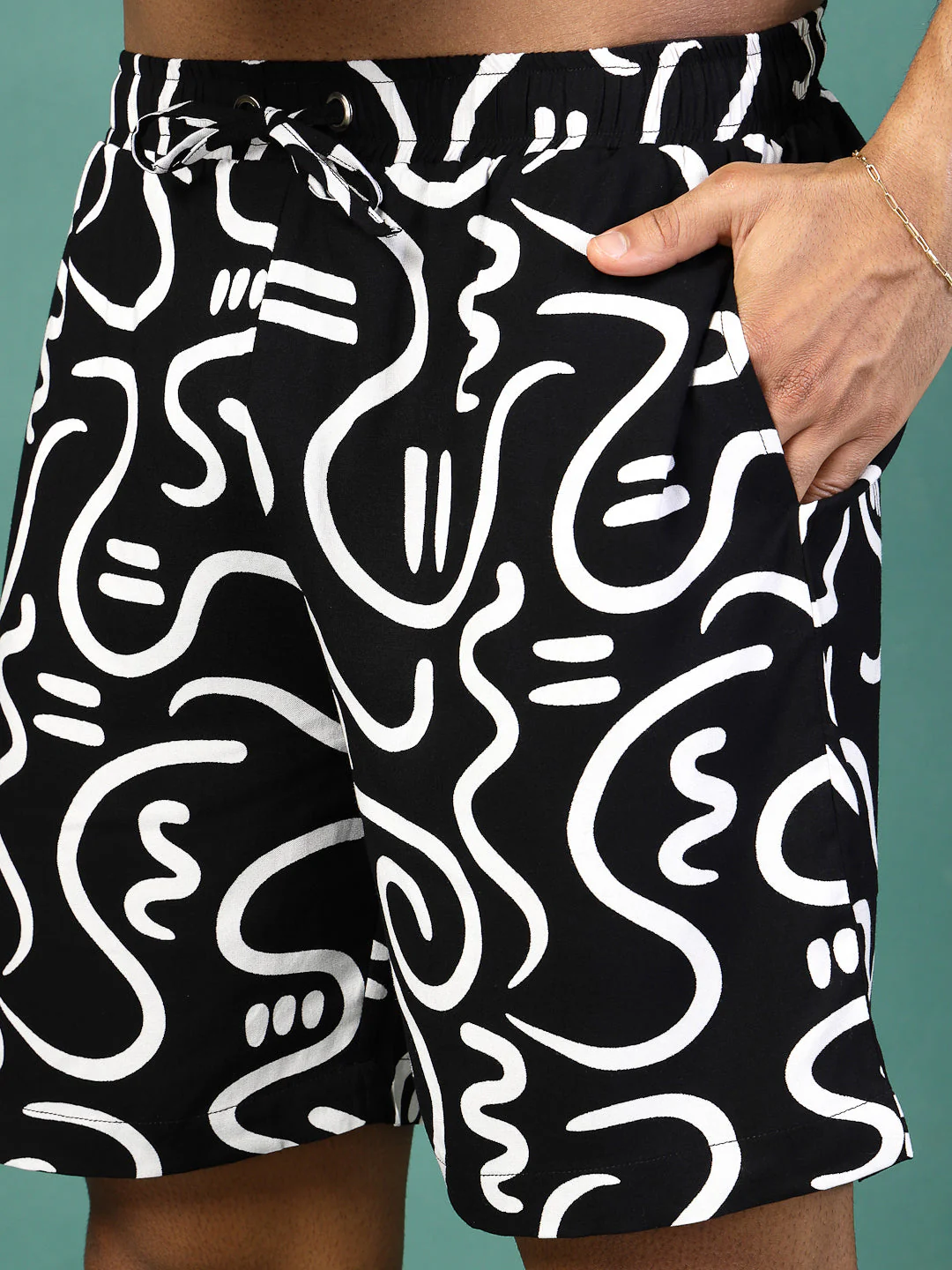 Men Abstract Printed Rayon Co-ords - Image 4