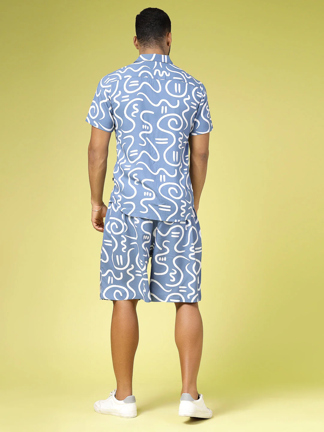 Men Abstract Printed Rayon Co-ords - Image 2