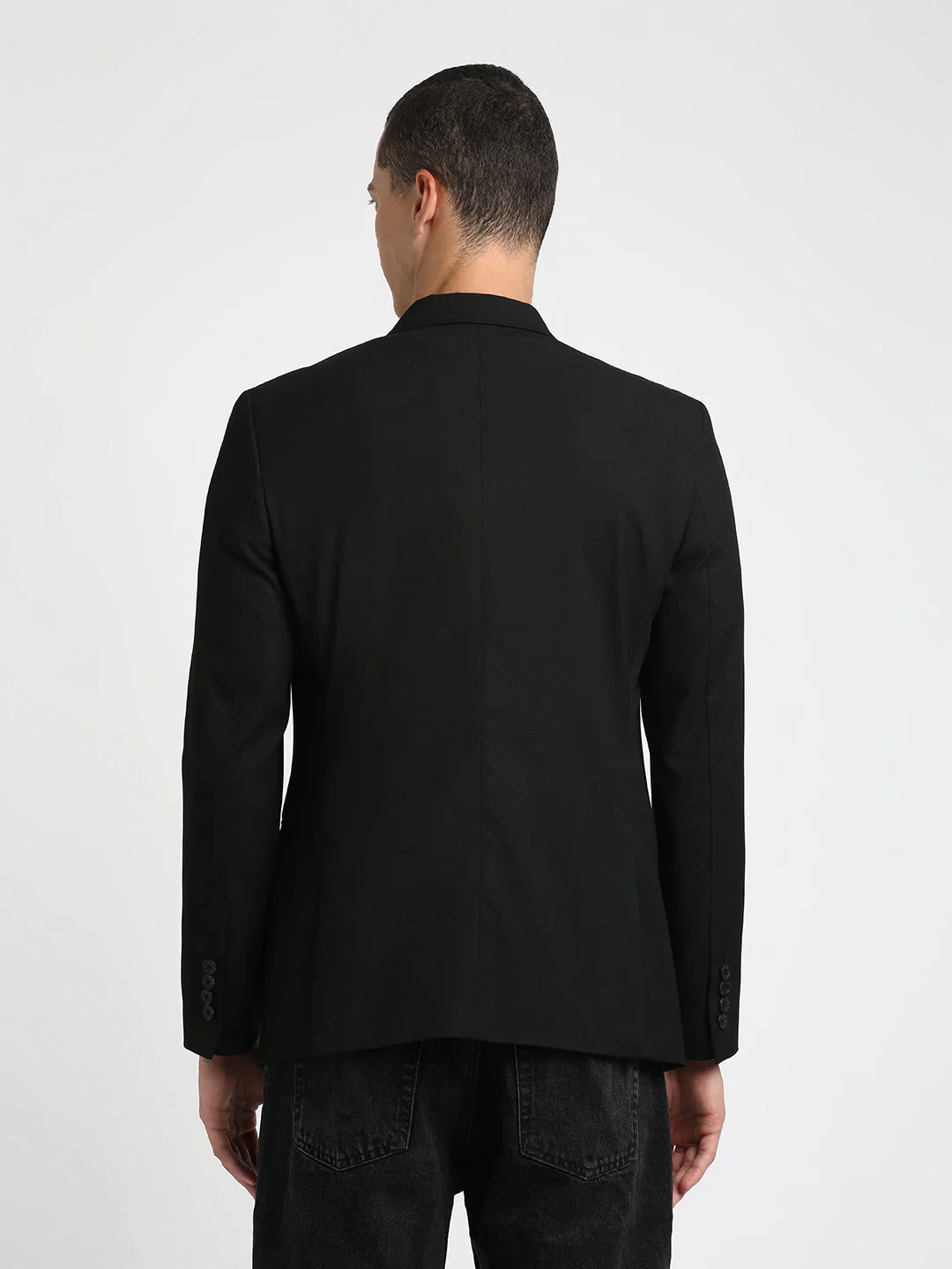 Men Aith Black Solid Tailored Fit Single-Breasted Formal Blazer - Image 4