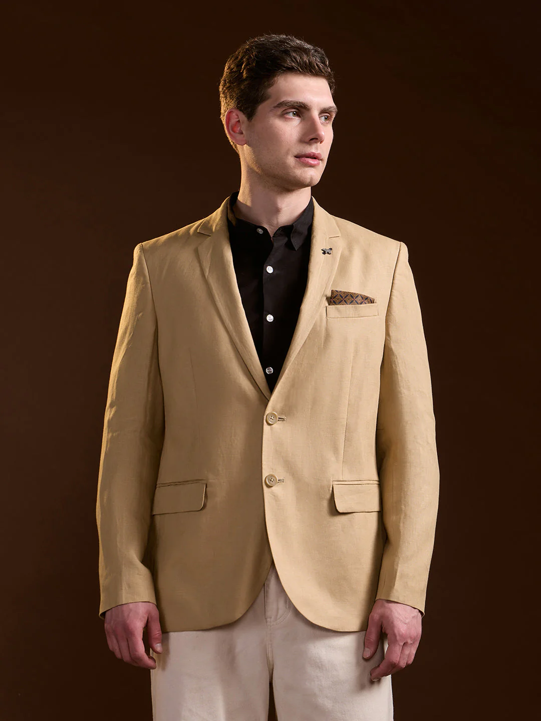 Men Alca Beige Solid Tailored Fit Single-Breasted Formal Blazer - Image 6