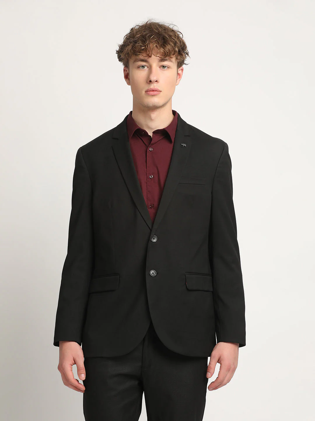 Men Alger Black Solid Tailored Fit Single-Breasted Formal Blazer - Image 2