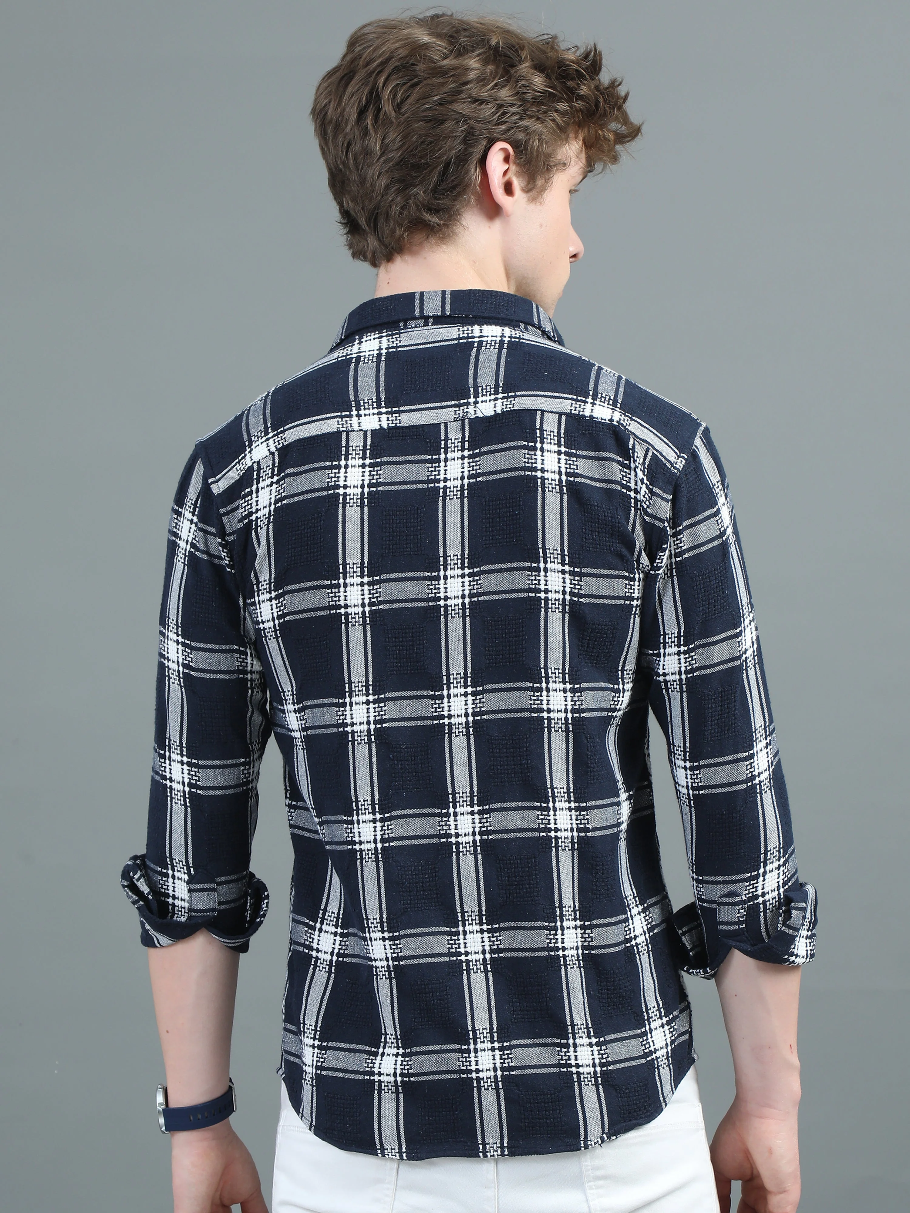 Men Alvin Navy Checks Shirt - Image 2