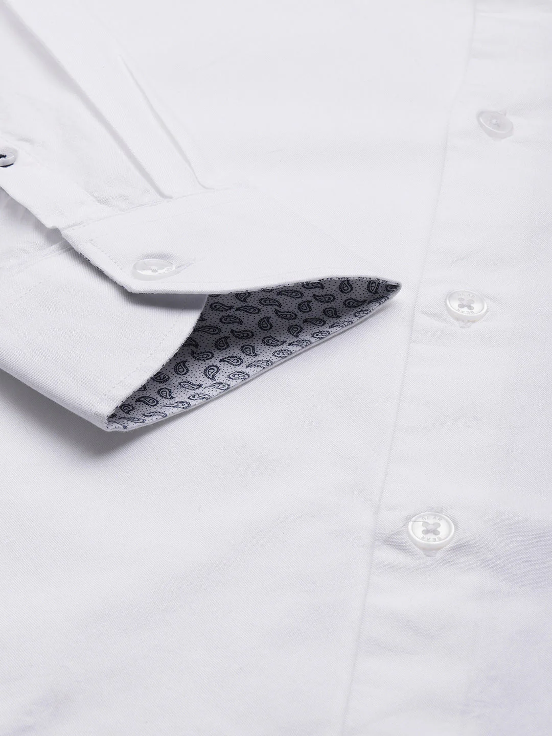 Men Amigo White Solid Tailored Fit Cotton Formal Shirt - Image 3