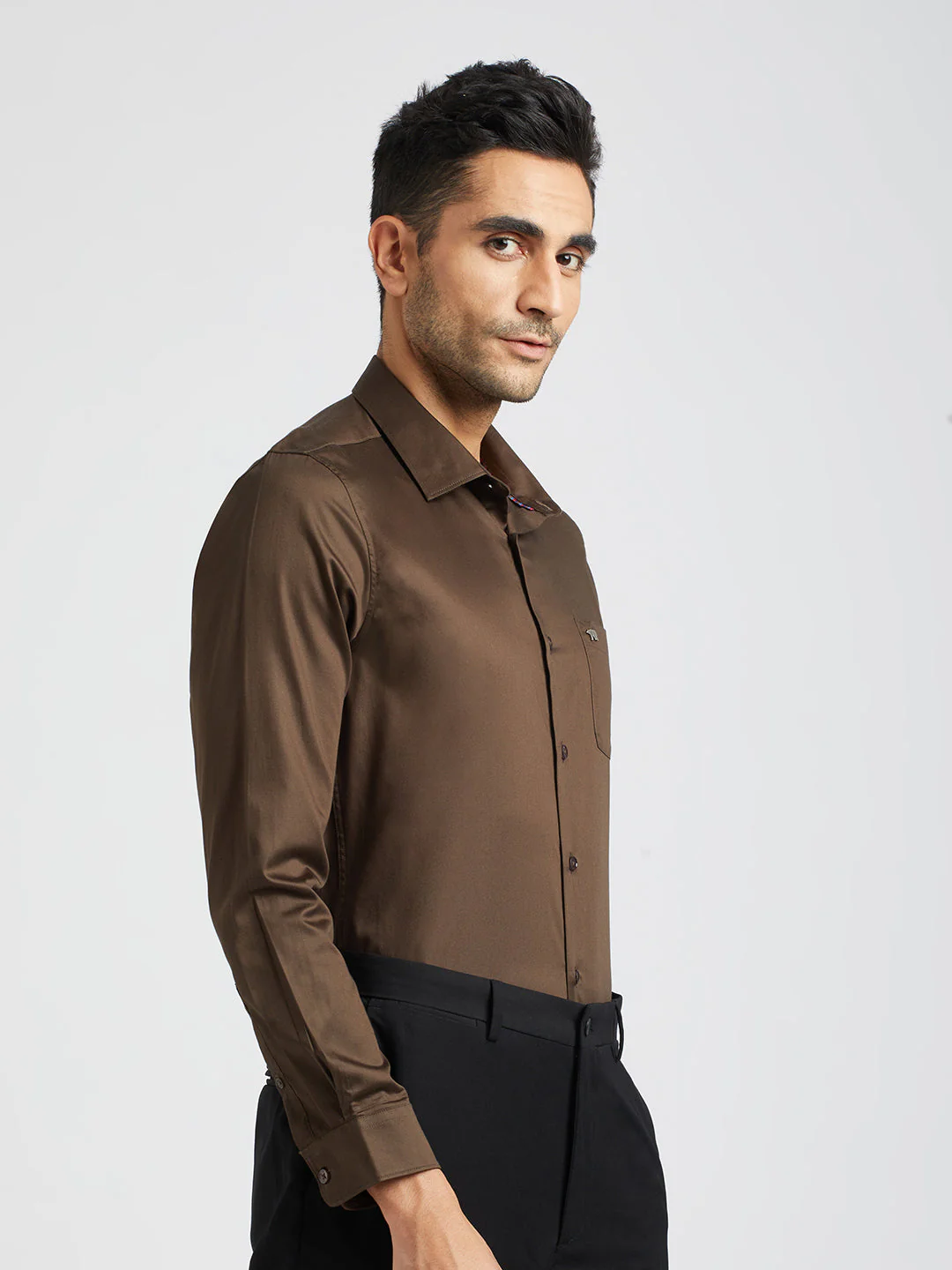 Men Anaheim - Maroon Solid Tailored Fit Egyptian Giza Cotton Formal Shirt | The Bear House - Image 2