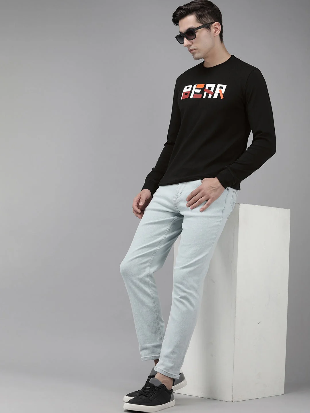 Men Ardor Edition Black Slim Fit Printed Pure Cotton Sweatshirt - Image 6