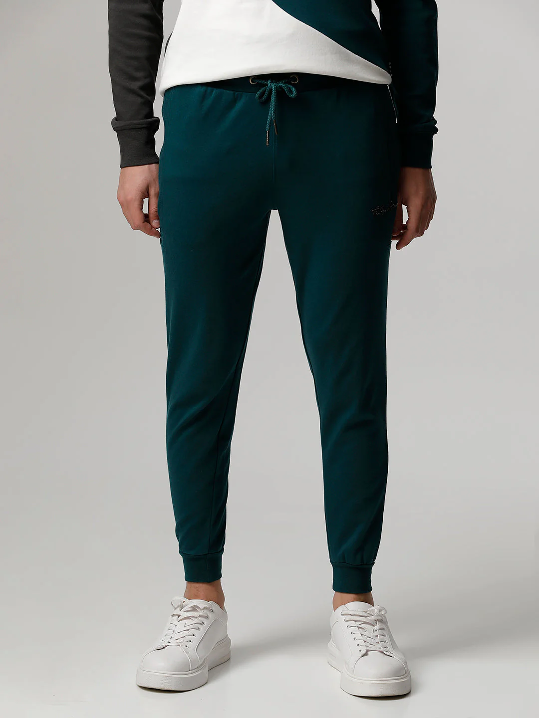 Men Ardor Edition Green Solid Slim Fit Track Pants