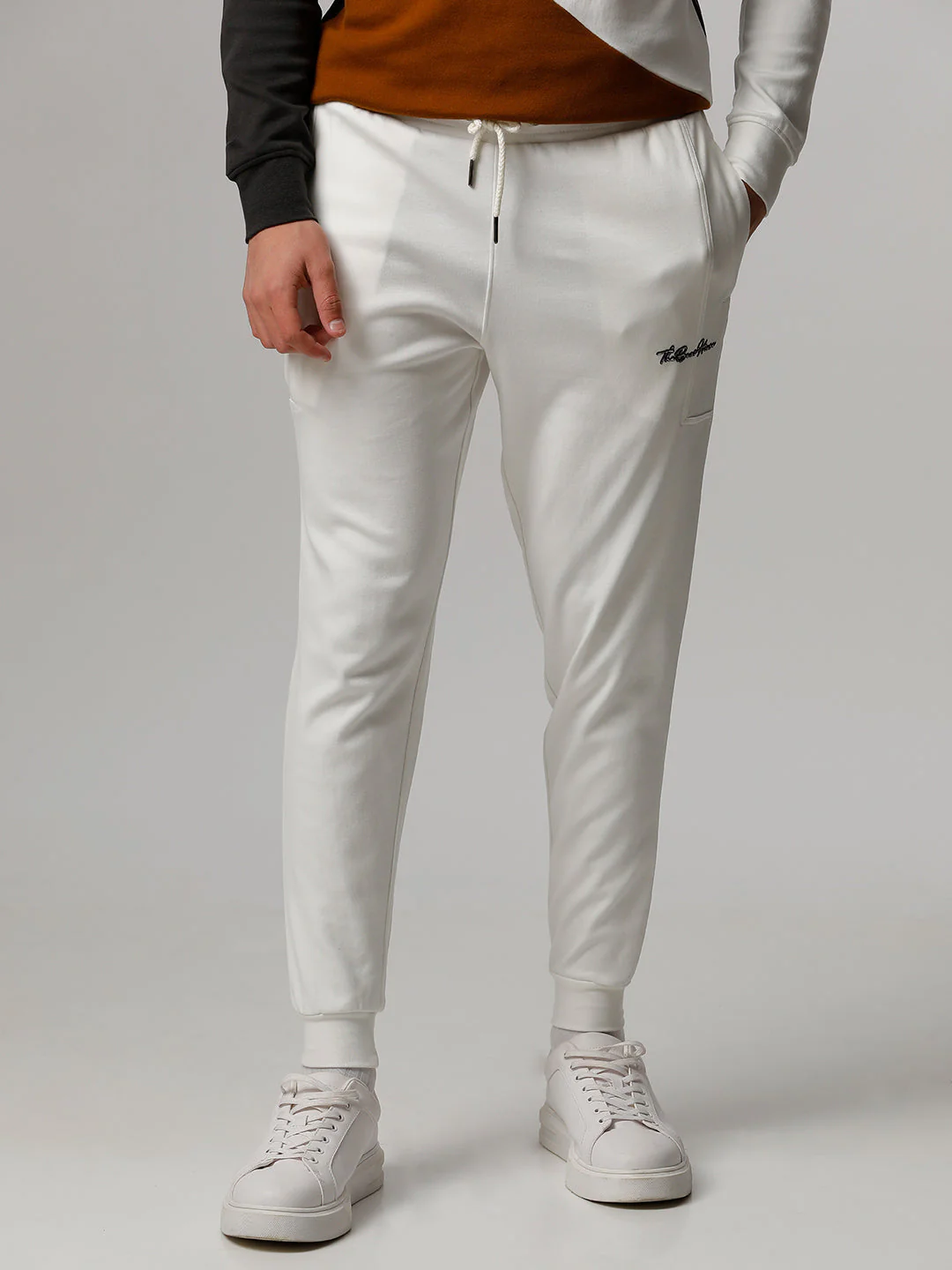 Men Ardor Edition Multi colour block Slim Fit Tracksuit - Image 2