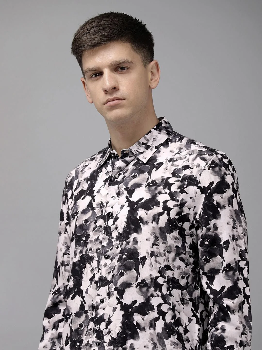 Men Ardor Edition White Floral Printed Slim Fit Cotton Casual Shirt - Image 4