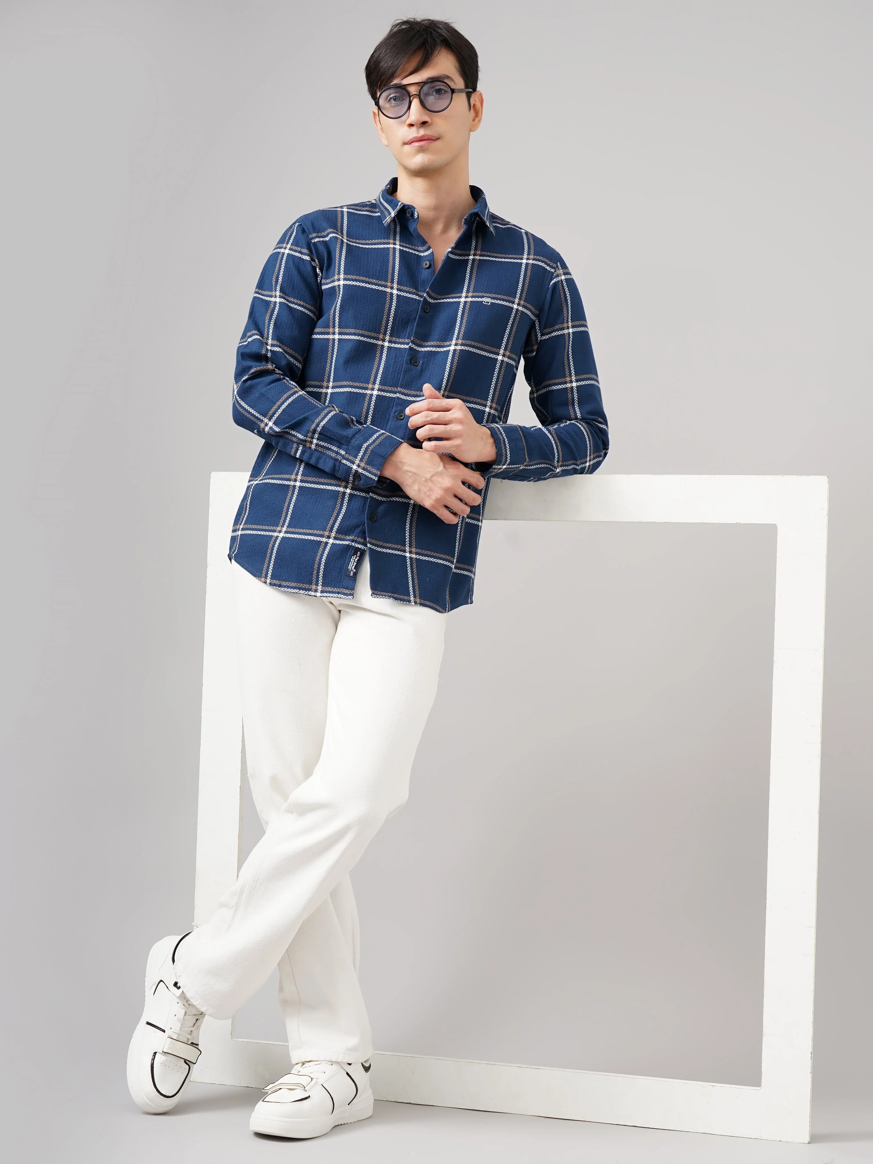 Men Argon Checks Blue Shirt - Image 6