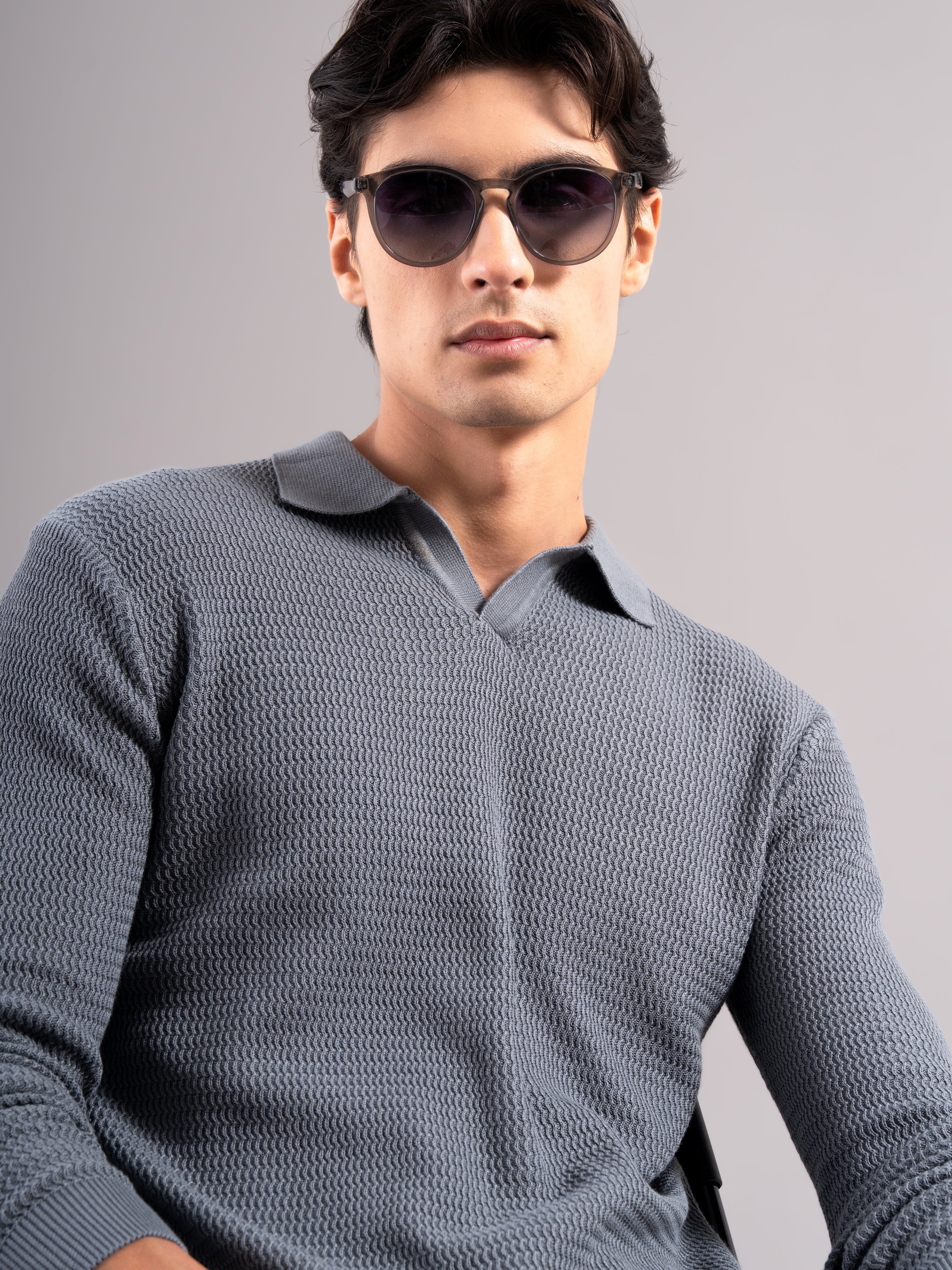 Men Arvion Grey Knit Polo T-Shirt - Image 4