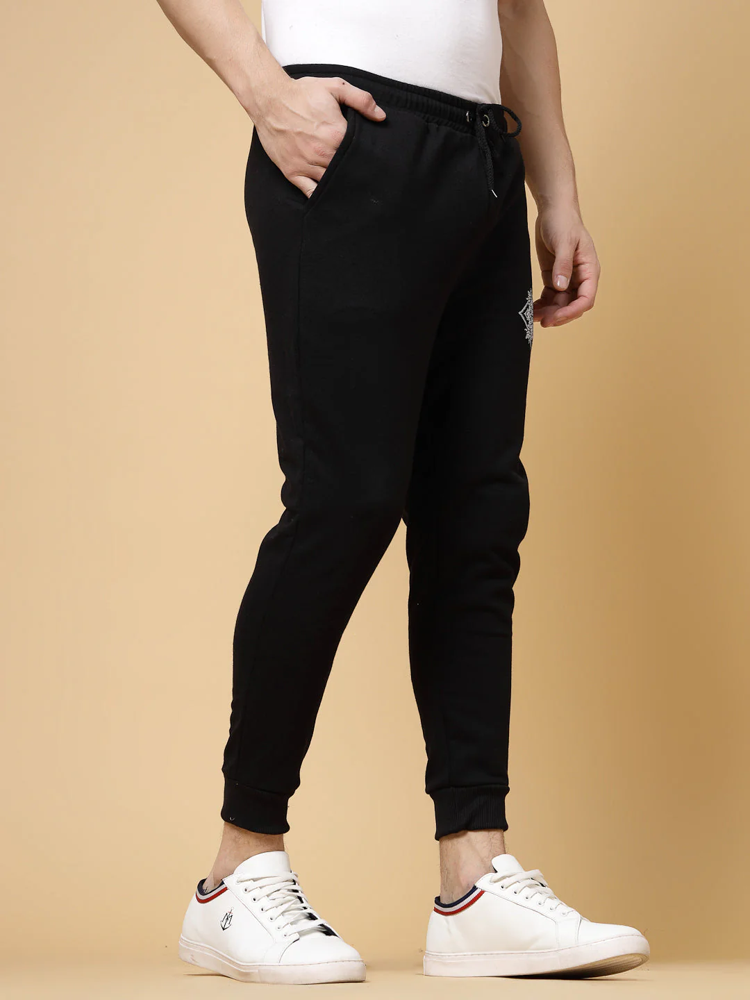 Men Bandana Groove Joggers - Image 2