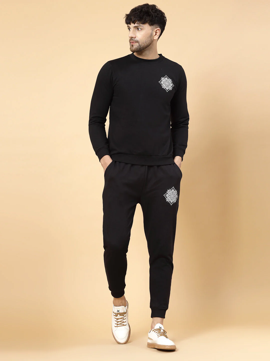 Men Bandana Groove Tracksuit - Image 3