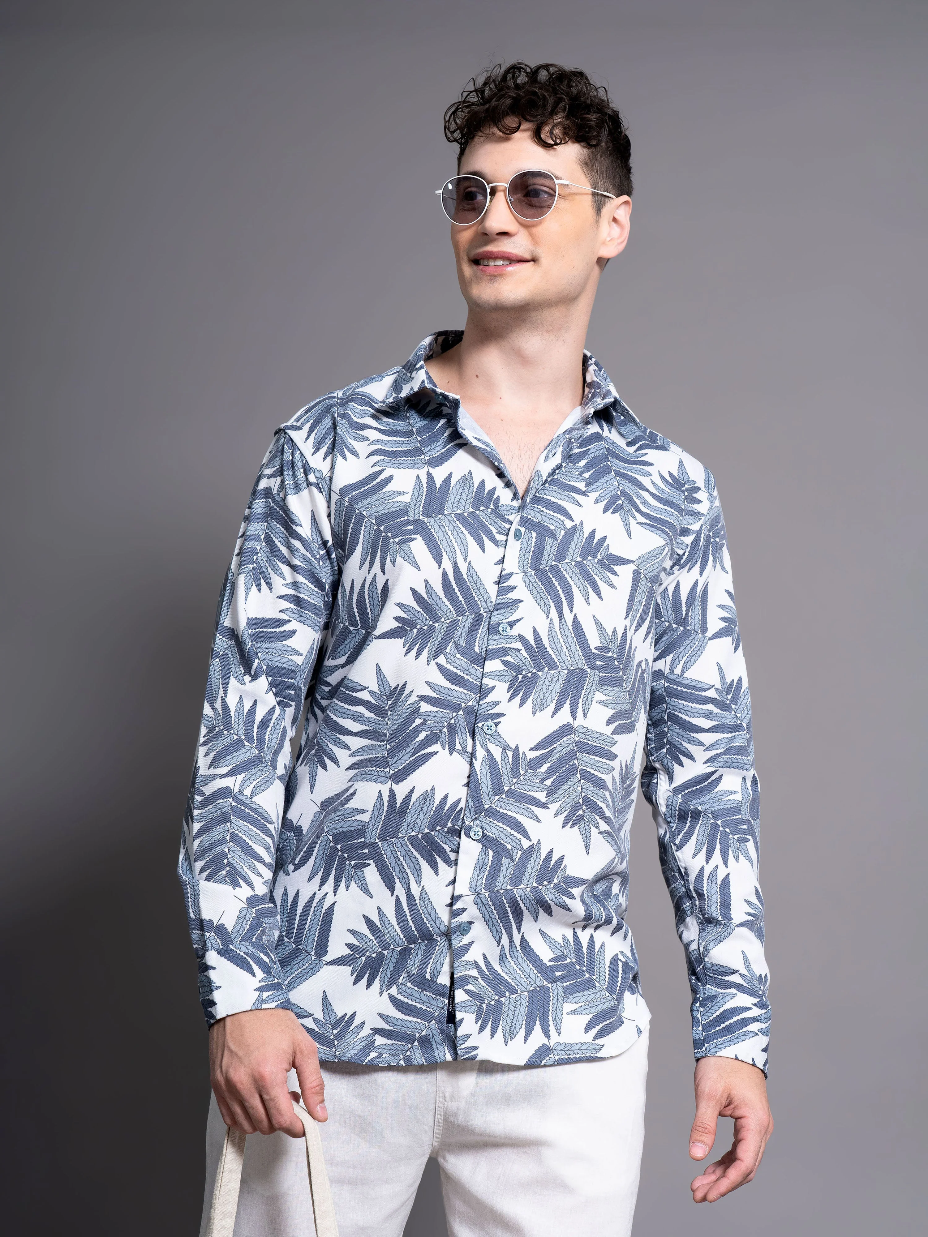 Men Bask Blue Floral Shirt - Image 3