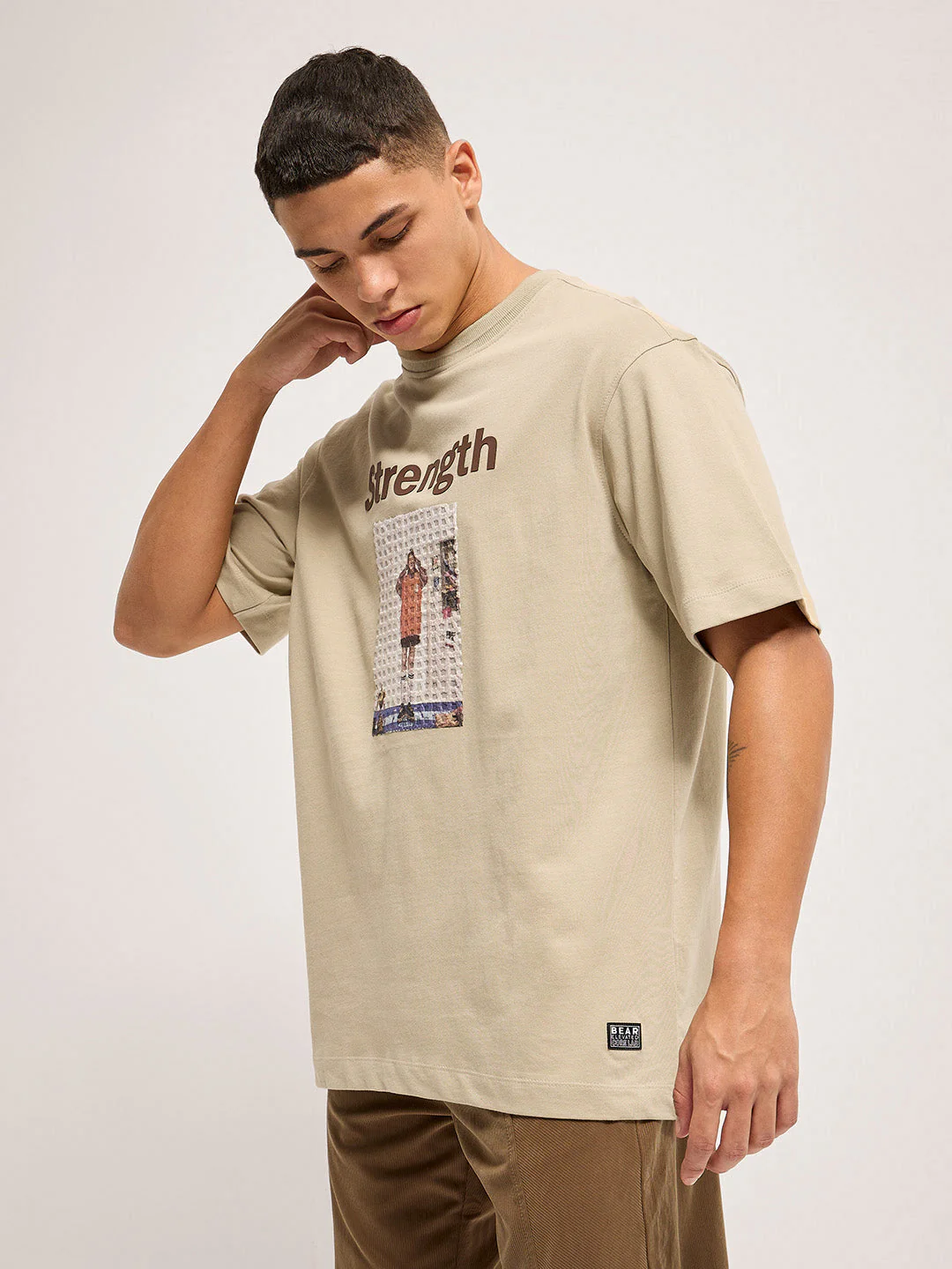Men Beige 3D graphic Design Crew Neck T-Shirt - Image 3