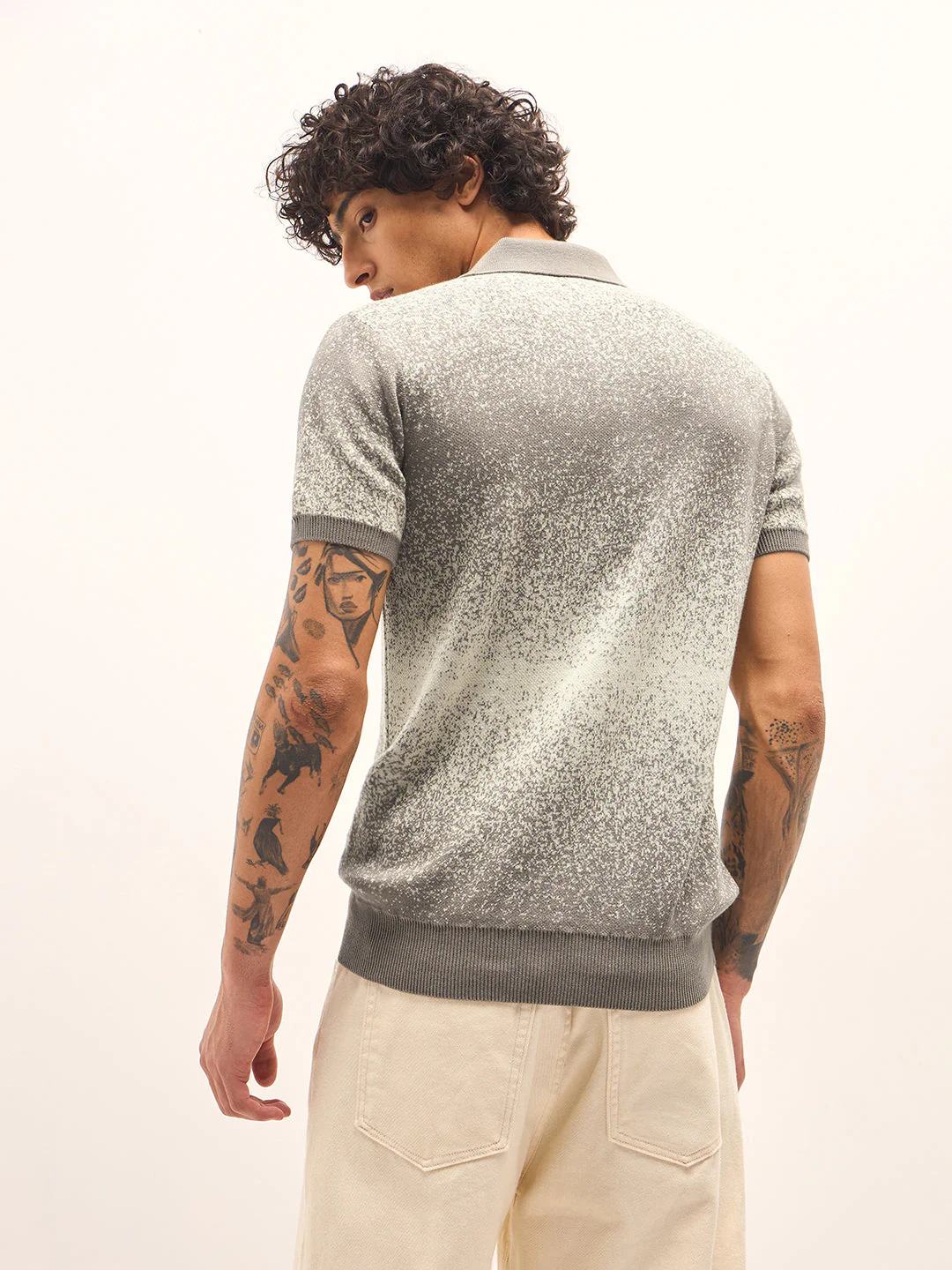 Men Beige and Grey Gradient speckled design Slim Fit Polo - Image 2