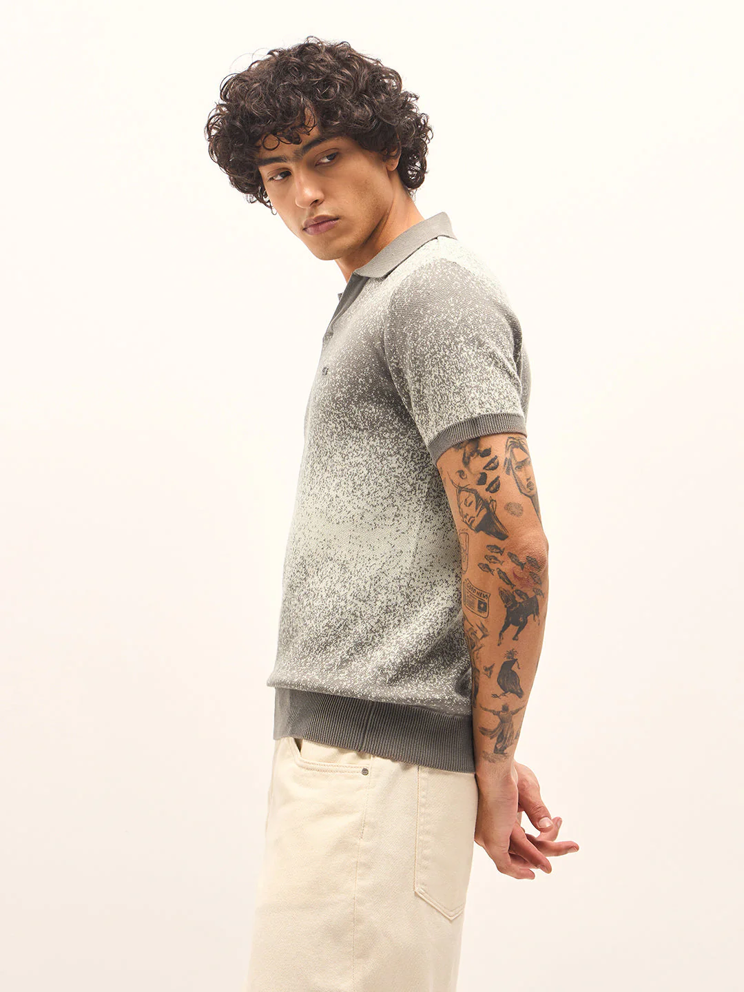 Men Beige and Grey Gradient speckled design Slim Fit Polo - Image 3