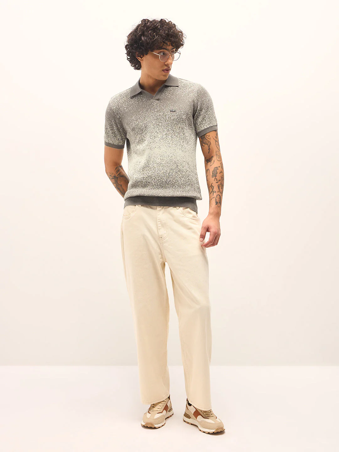 Men Beige and Grey Gradient speckled design Slim Fit Polo - Image 4
