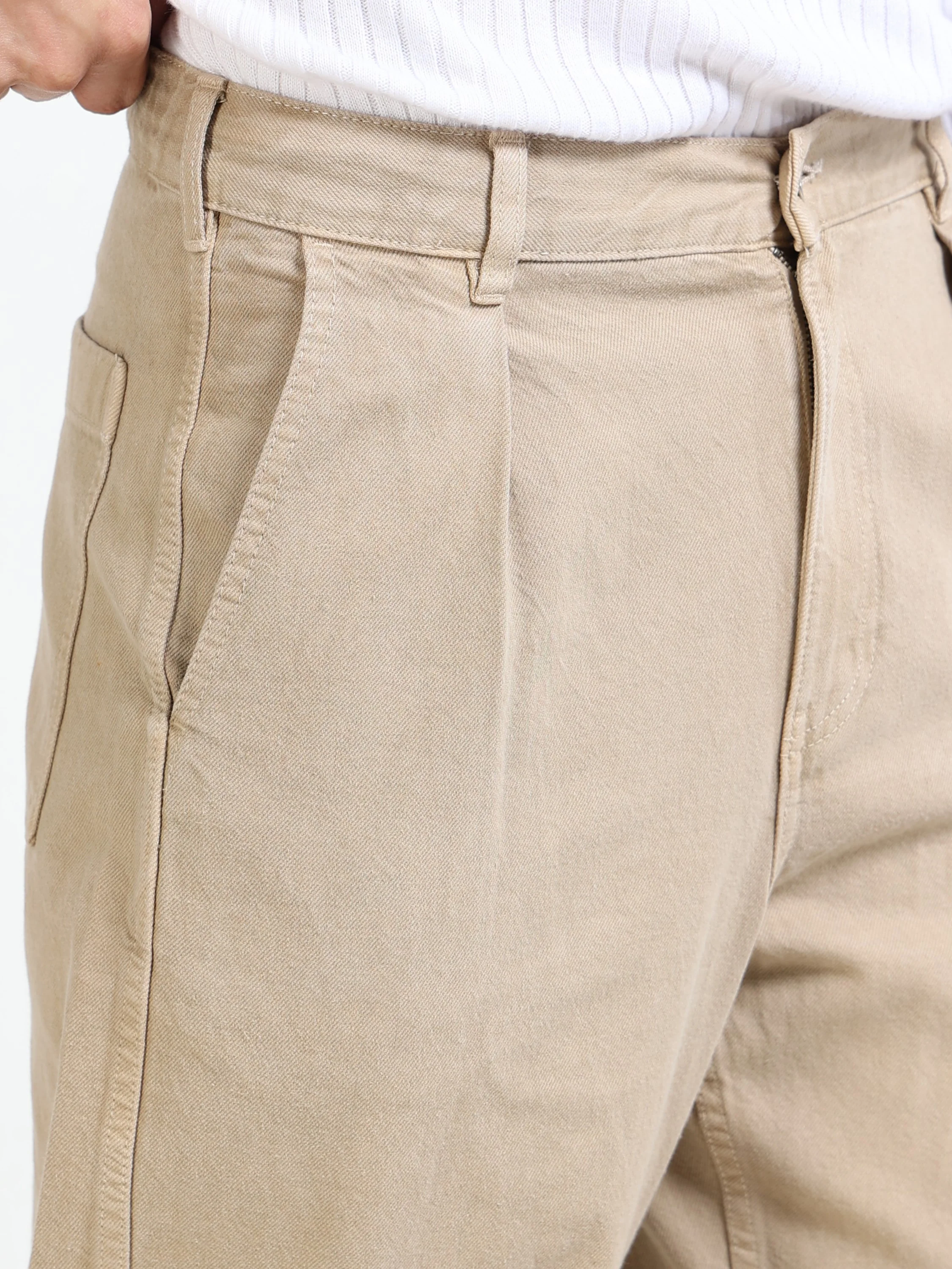 Men Beige Baggy Fit Denim - Image 4