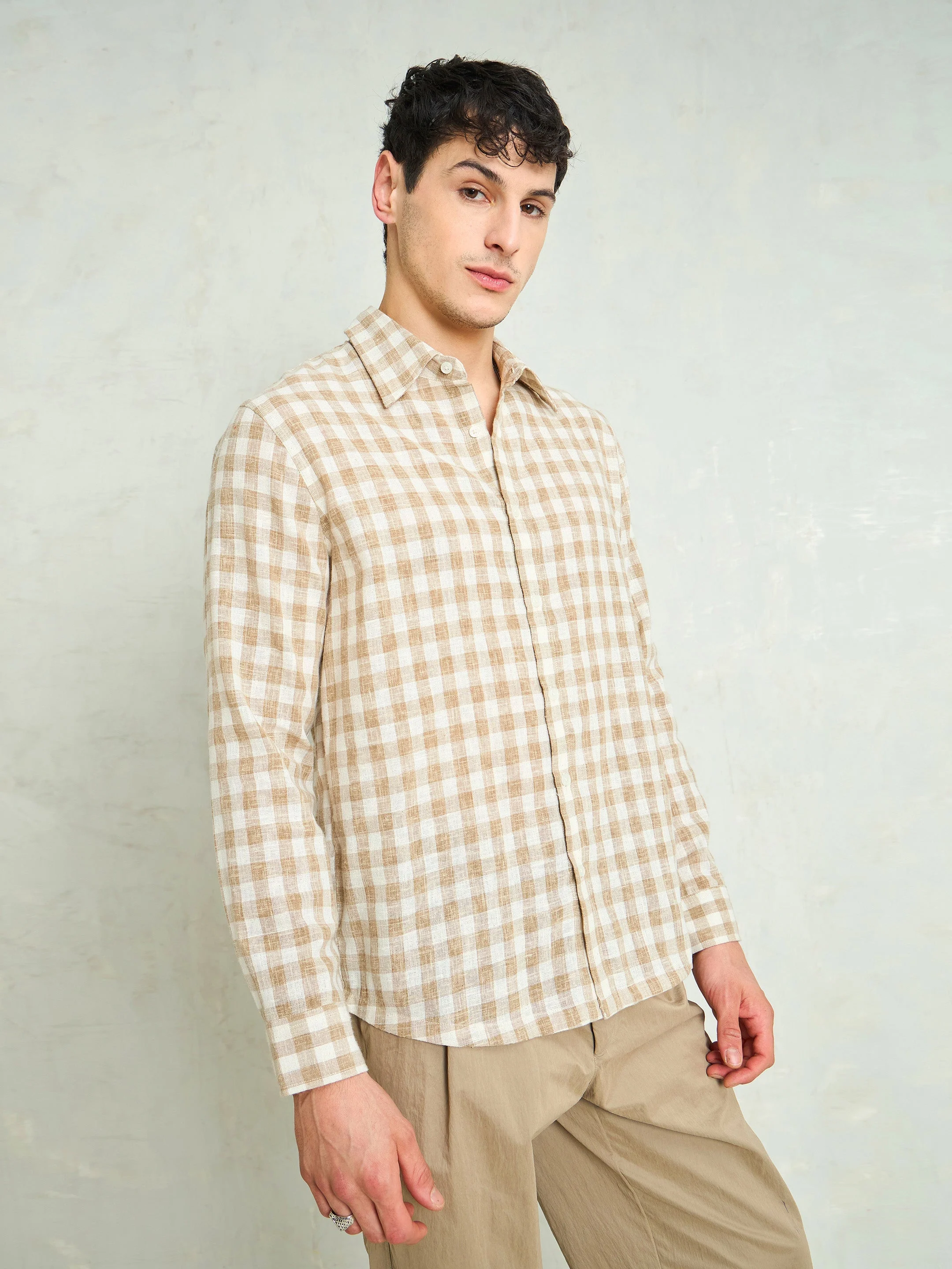 Men Beige & Brown Cotton Check Relax Fit Shirt - Image 3