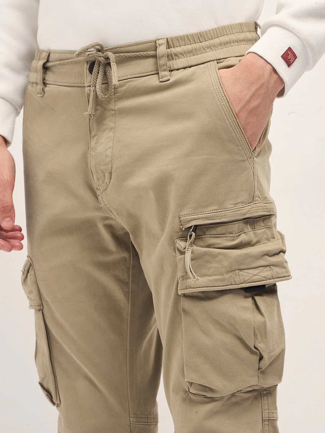 Men Beige Cargo Pants - Image 5