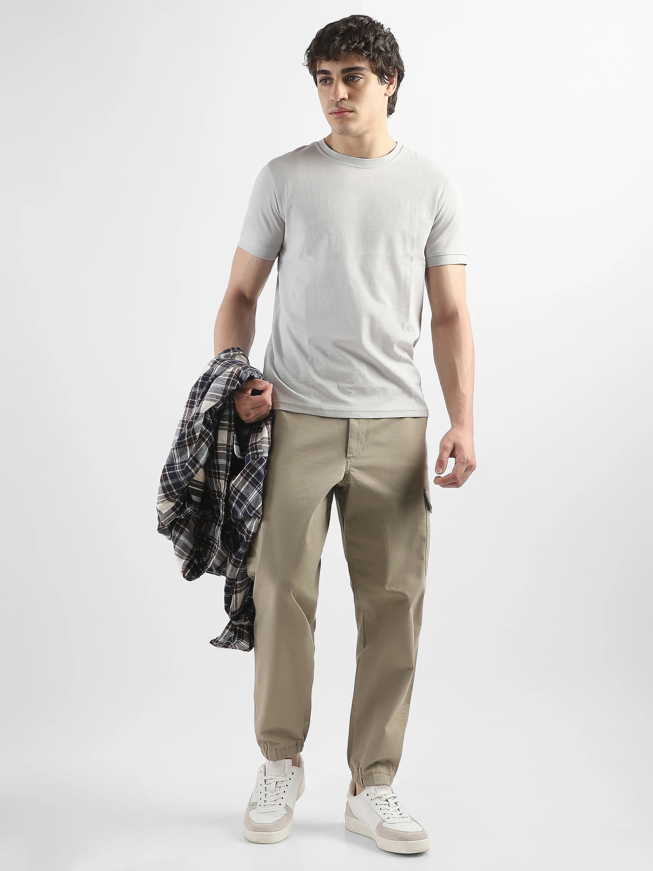 Men Cotton Blend Beige Cargo Pants with 6 Pockets - Image 4