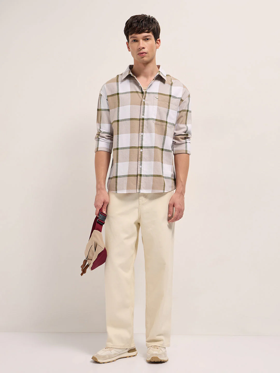 Men Beige Checked Design Relax Fit Casual Shirt - Image 4