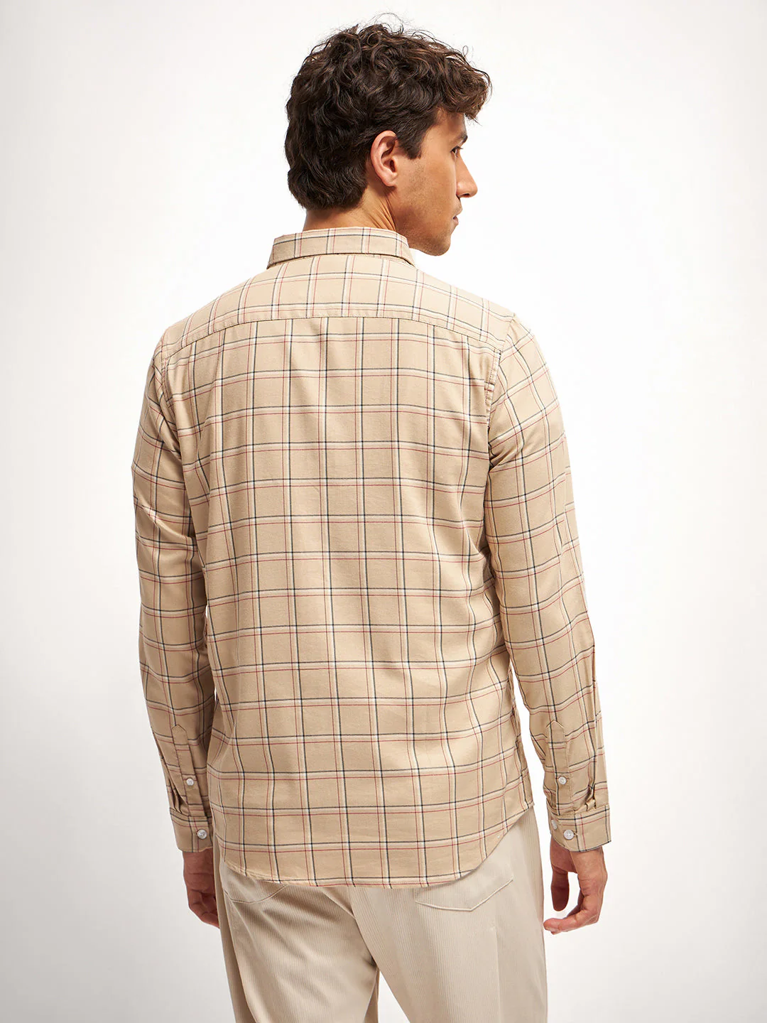 Men Beige Checked Slim Fit Casual Shirt - Image 2