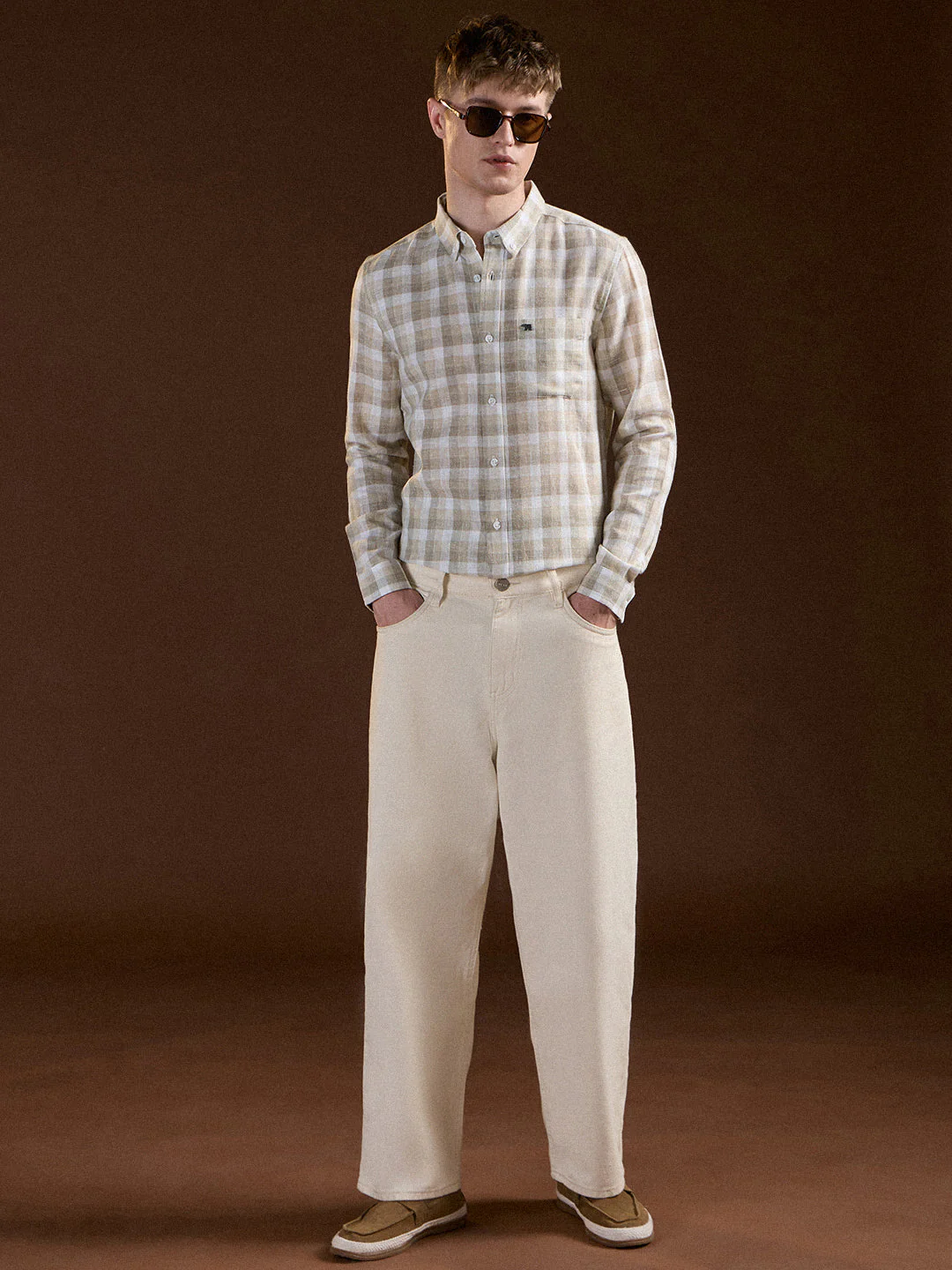 Men Beige Checked Slim Fit Casual Shirt - Image 4