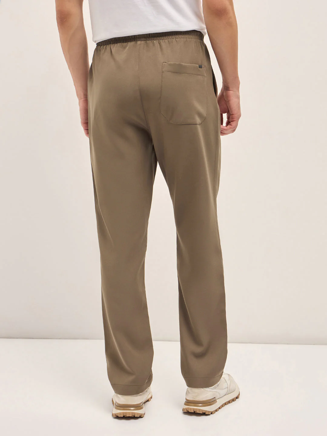 Men Beige Classic Korean-Inspired Elastic Waist Casual Trouser - Image 2