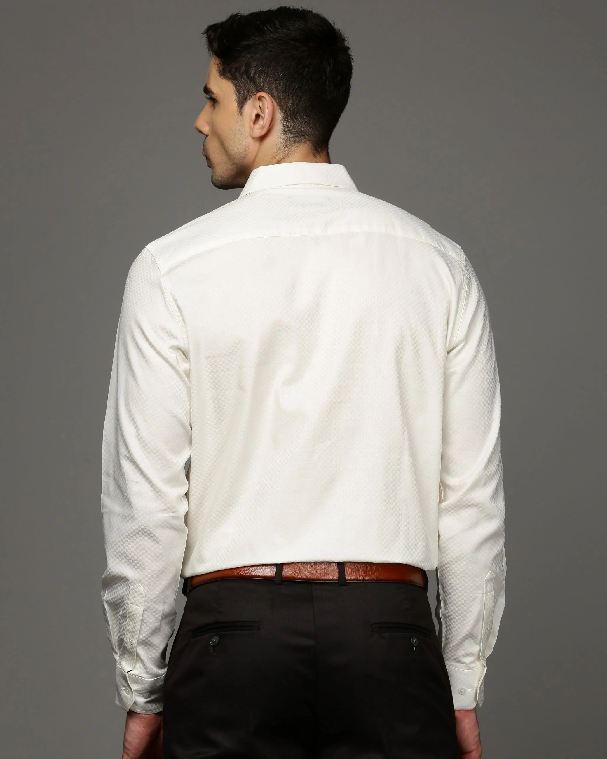 Men Beige Cotton Blend Slim Shirt - Image 5