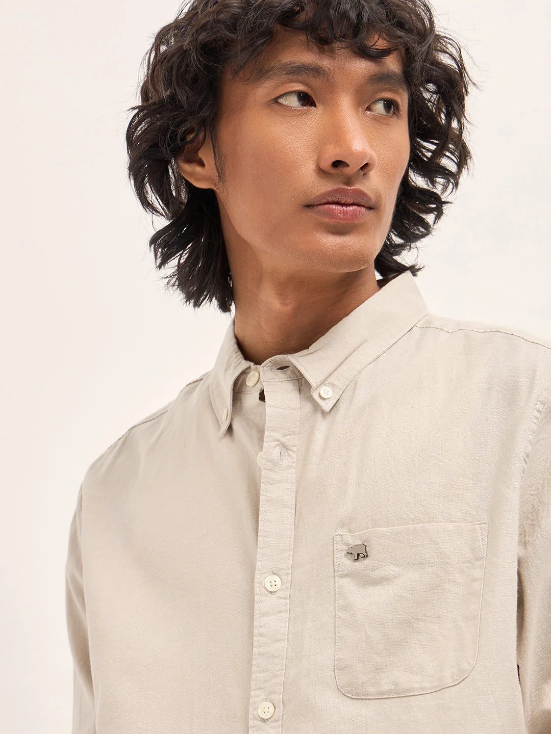 Men Beige Cotton Linen Solid Slim Fit Casual Shirt - Image 5
