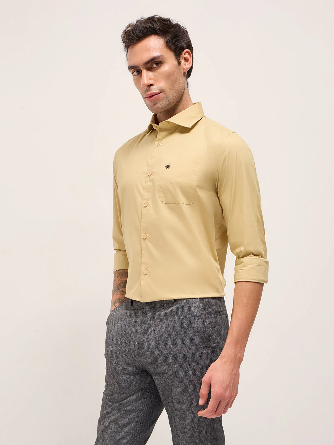 Men Beige Cotton Solid Tailored Fit Formal Shirt - Image 3