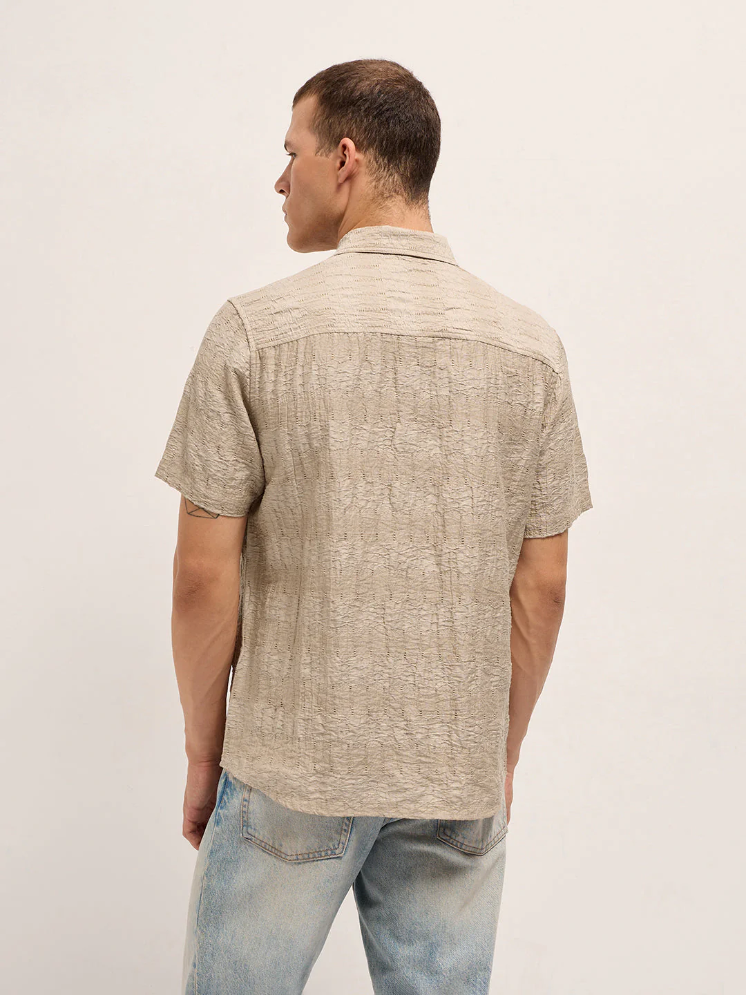 Men Beige Crinkle Textured Regular Fit Half-Sleeve Casual Shirt - Image 2