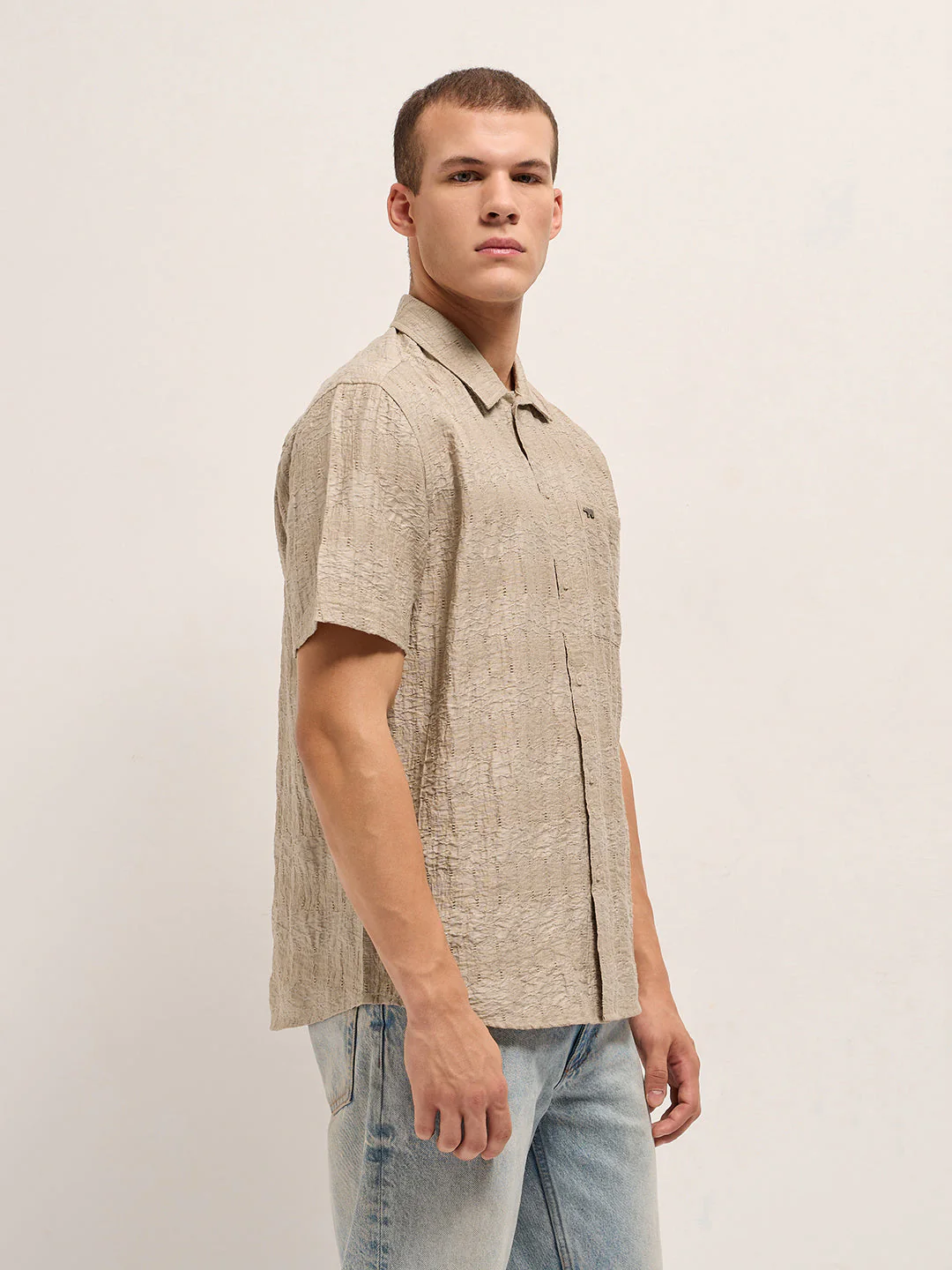 Men Beige Crinkle Textured Regular Fit Half-Sleeve Casual Shirt - Image 3