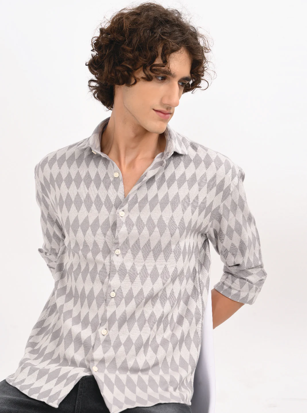 Men Grey Diamond Self Jacquard Shirt - Image 2