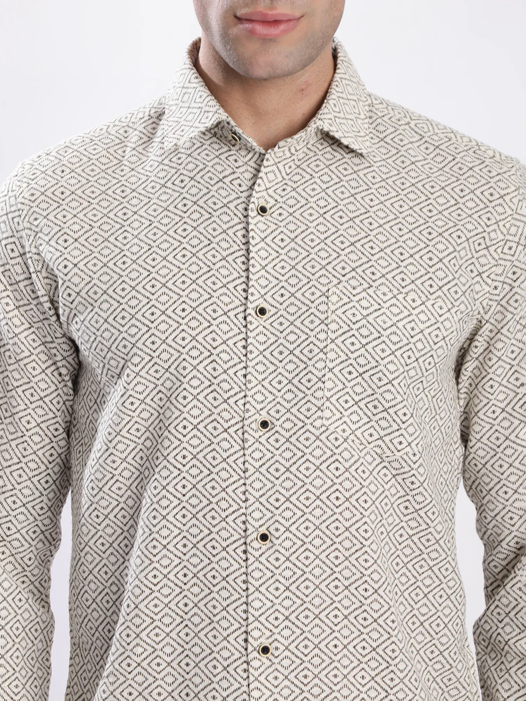 Men Beige Geometric Print Single Pocket Shirt - Image 4