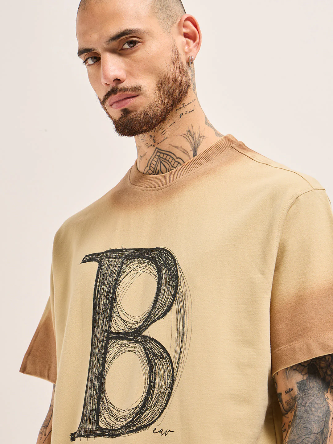 Men Beige Gradient Oversized Crew Neck T-Shirt - Image 5