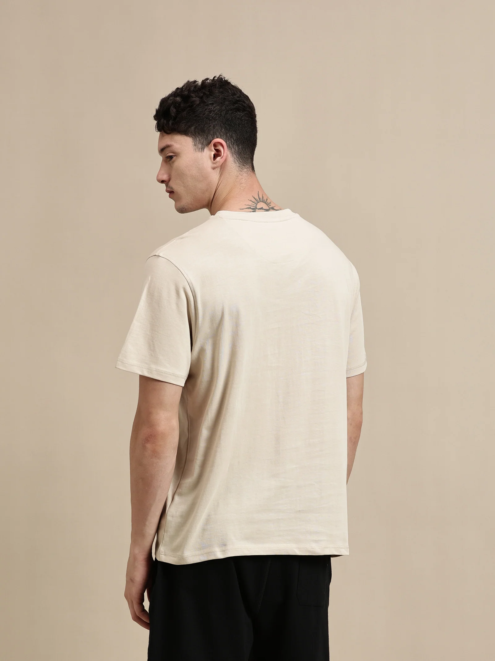 Men Beige Half Sleeve T-Shirt - Image 3