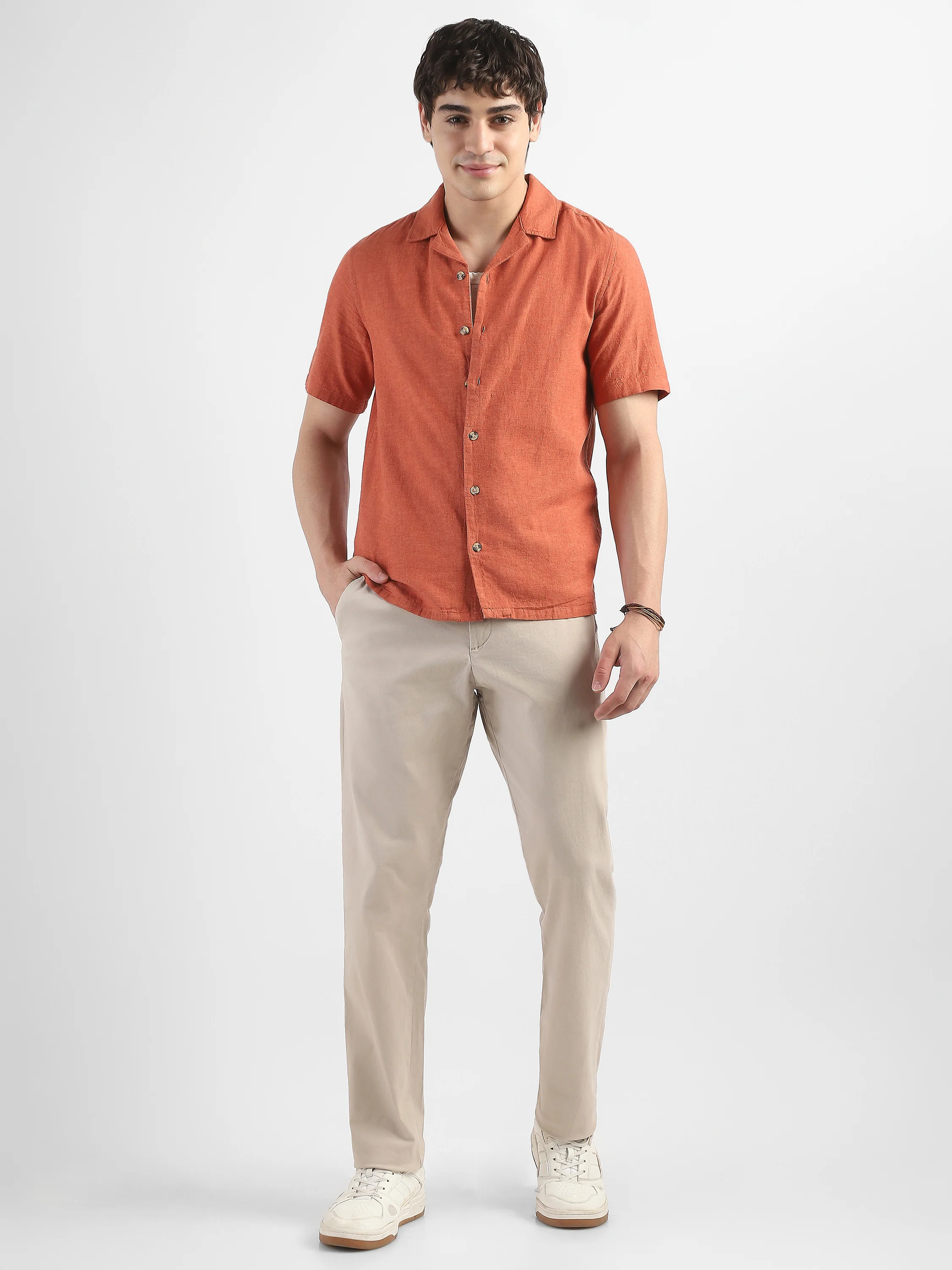 Men Beige Mid Rise Formal Trousers - Image 2