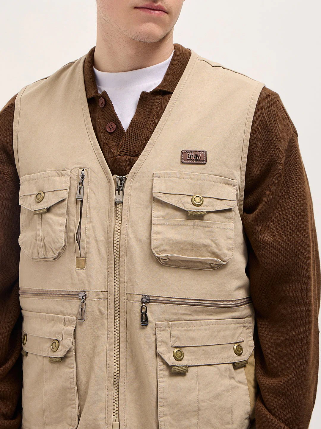 Men Beige Outdoor Utility Multi-Pocket Vest Jacket - Image 5
