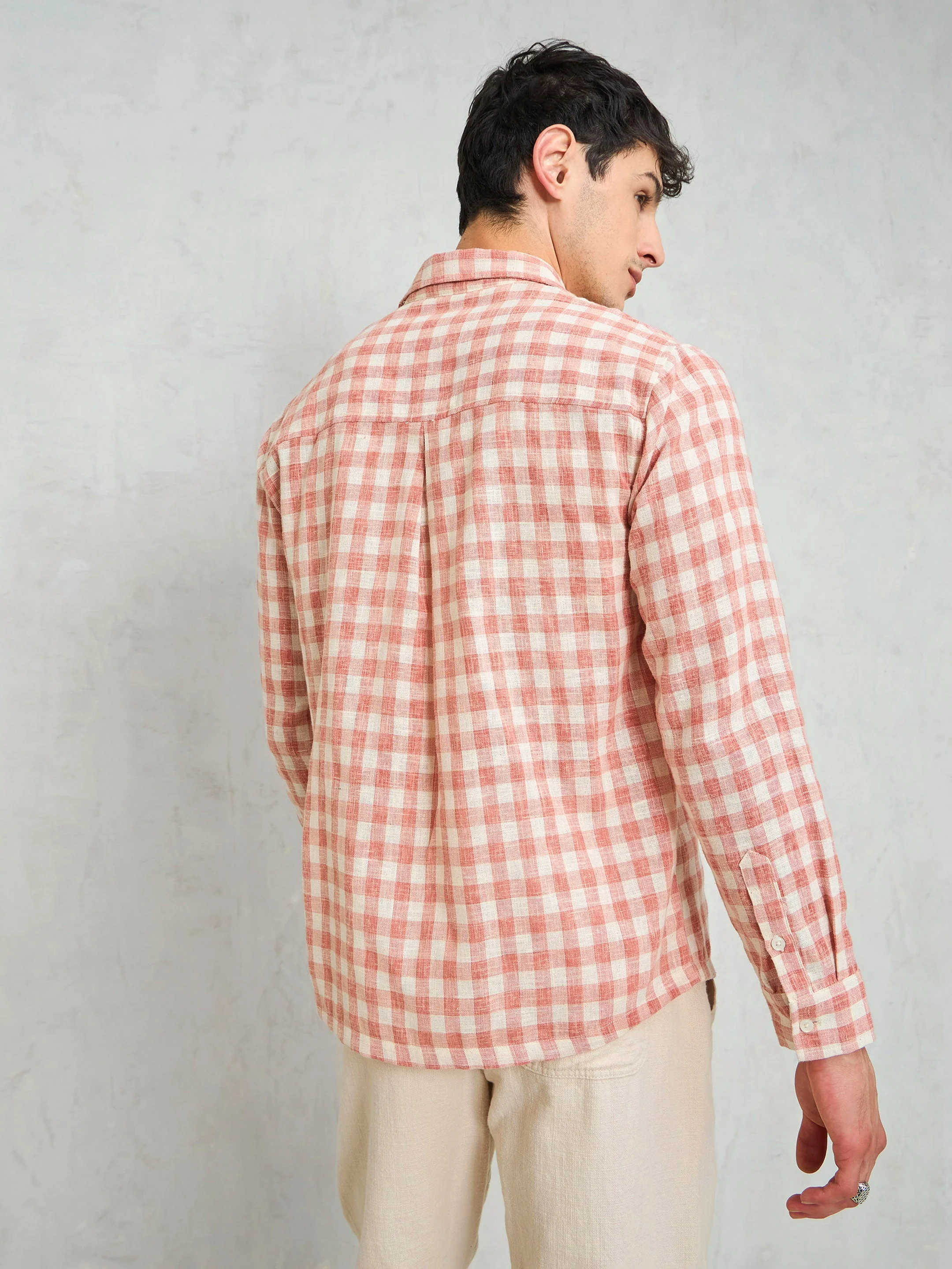 Men Beige & Pink Cotton Check Relax Fit Shirt - Image 2
