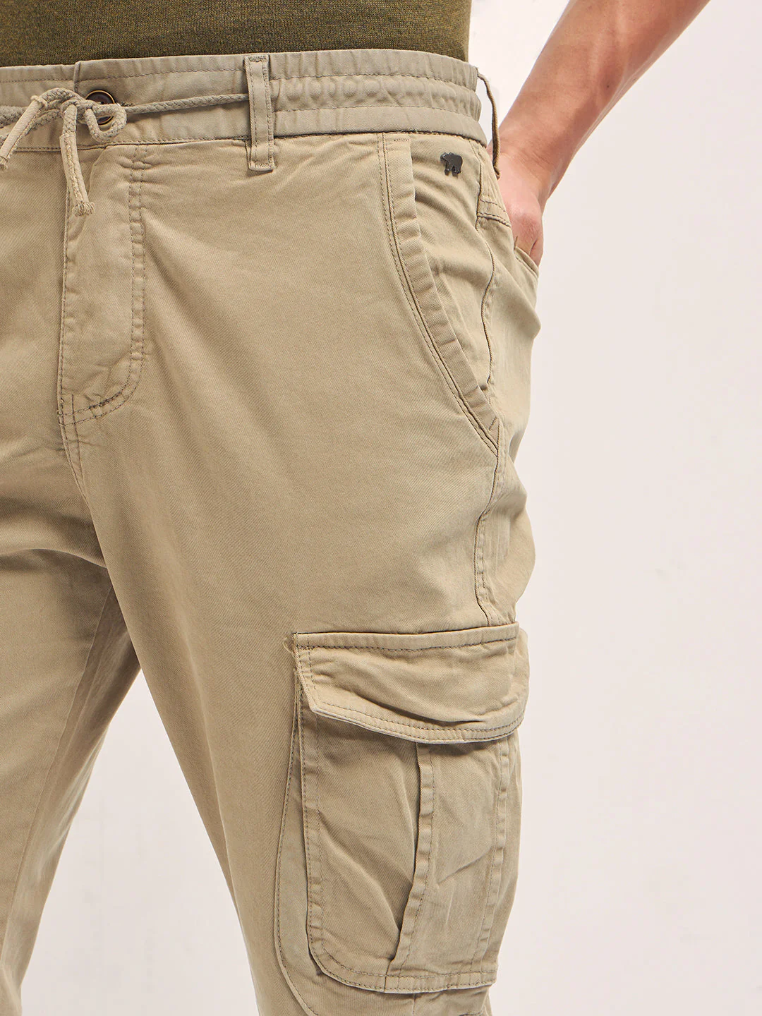 Men Beige Regular Fit Cargo Pants - Image 5